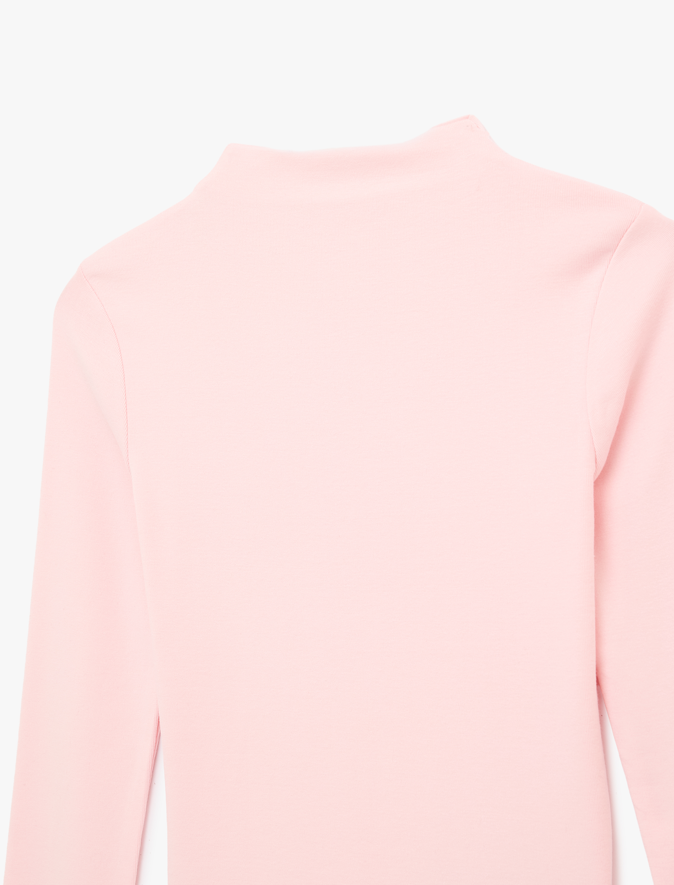   Dik Yaka Slim Fit Uzun Kollu Tişört