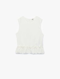 Bisiklet Yaka Kolsuz Dantel Detaylı Bluz