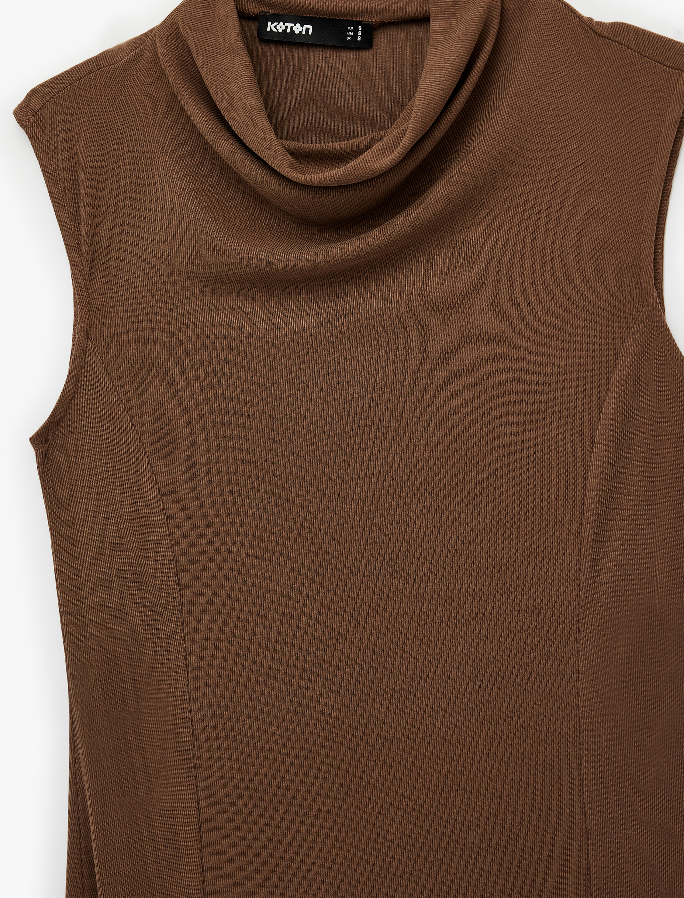   Kolsuz Dik Dökümlü Yaka Slim Fit Midi Modal Elbise