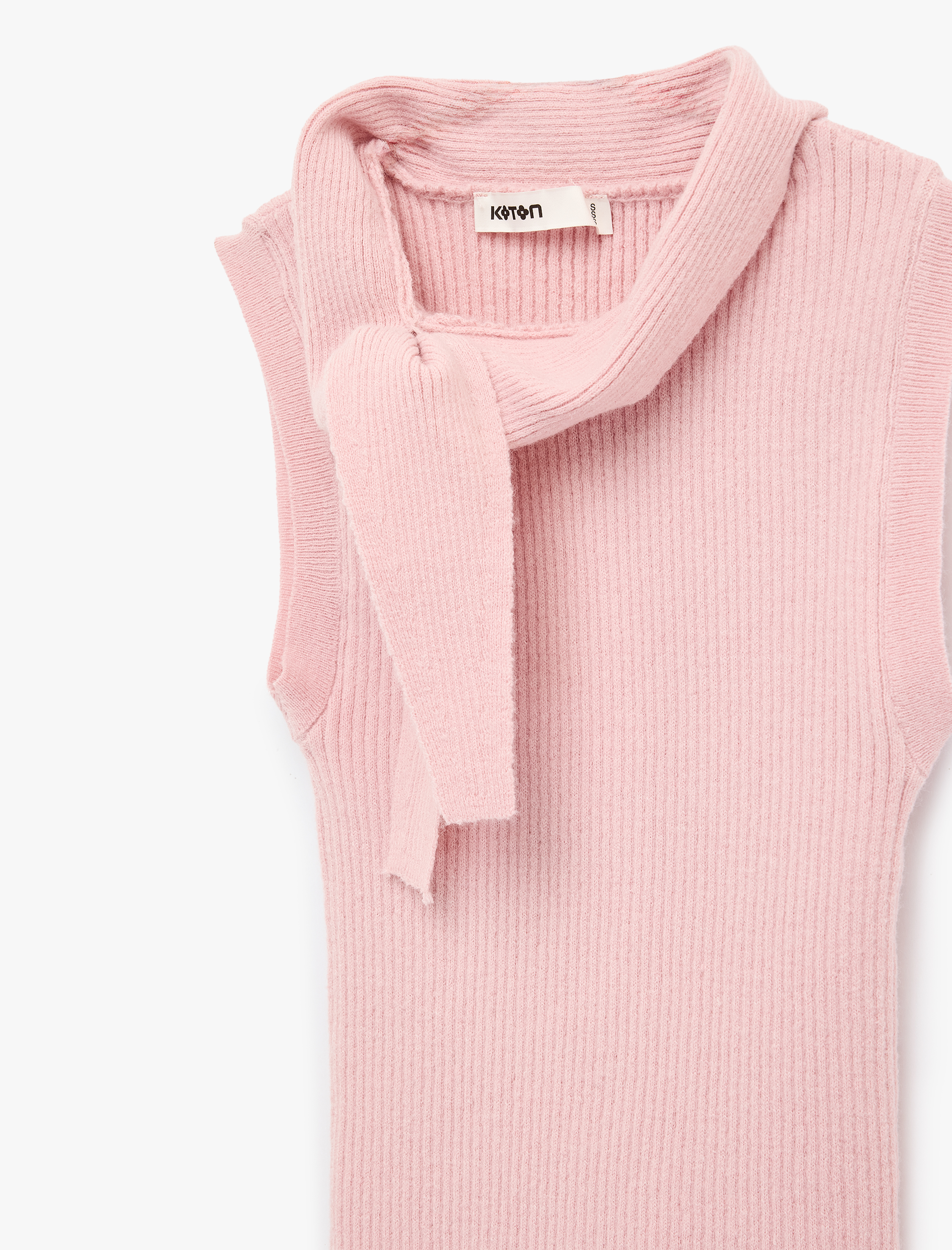   Fular Yaka Kolsuz Triko Bluz