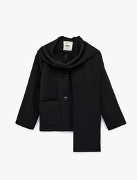 Düğmeli Cepli Uzun Kollu Atkılı Kısa Kaşe Kaban