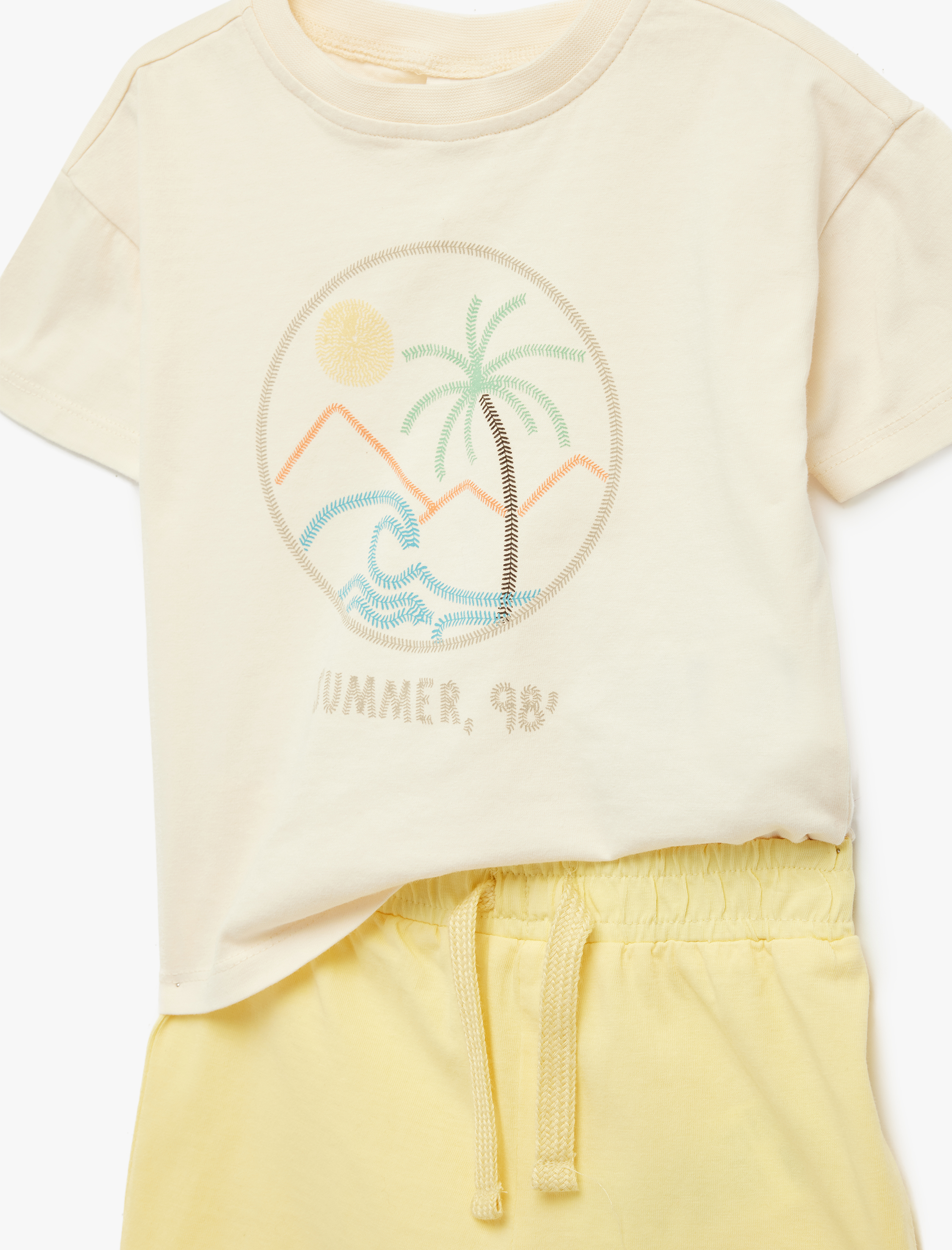  Erkek Bebek Pamuklu Baskılı Kısa Kollu Bisiklet Yaka Tişört ve Şort Seti