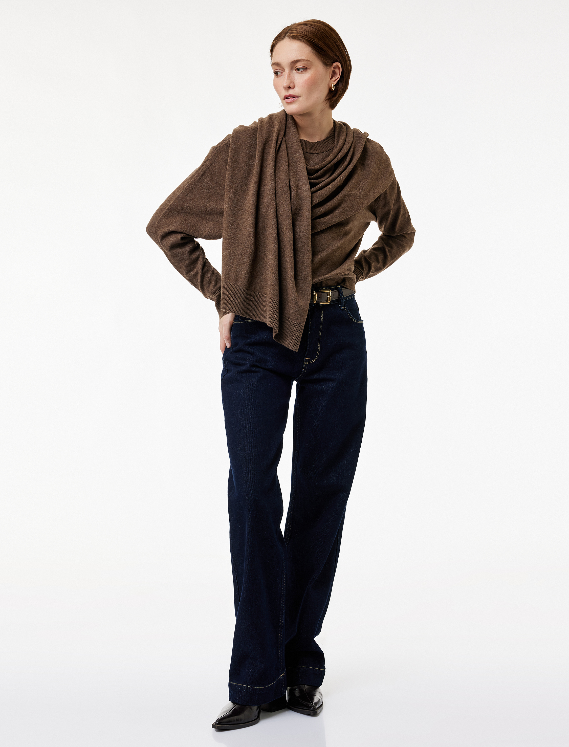   Uzun Kollu Yuvarlak Şal Yaka Triko Kazak