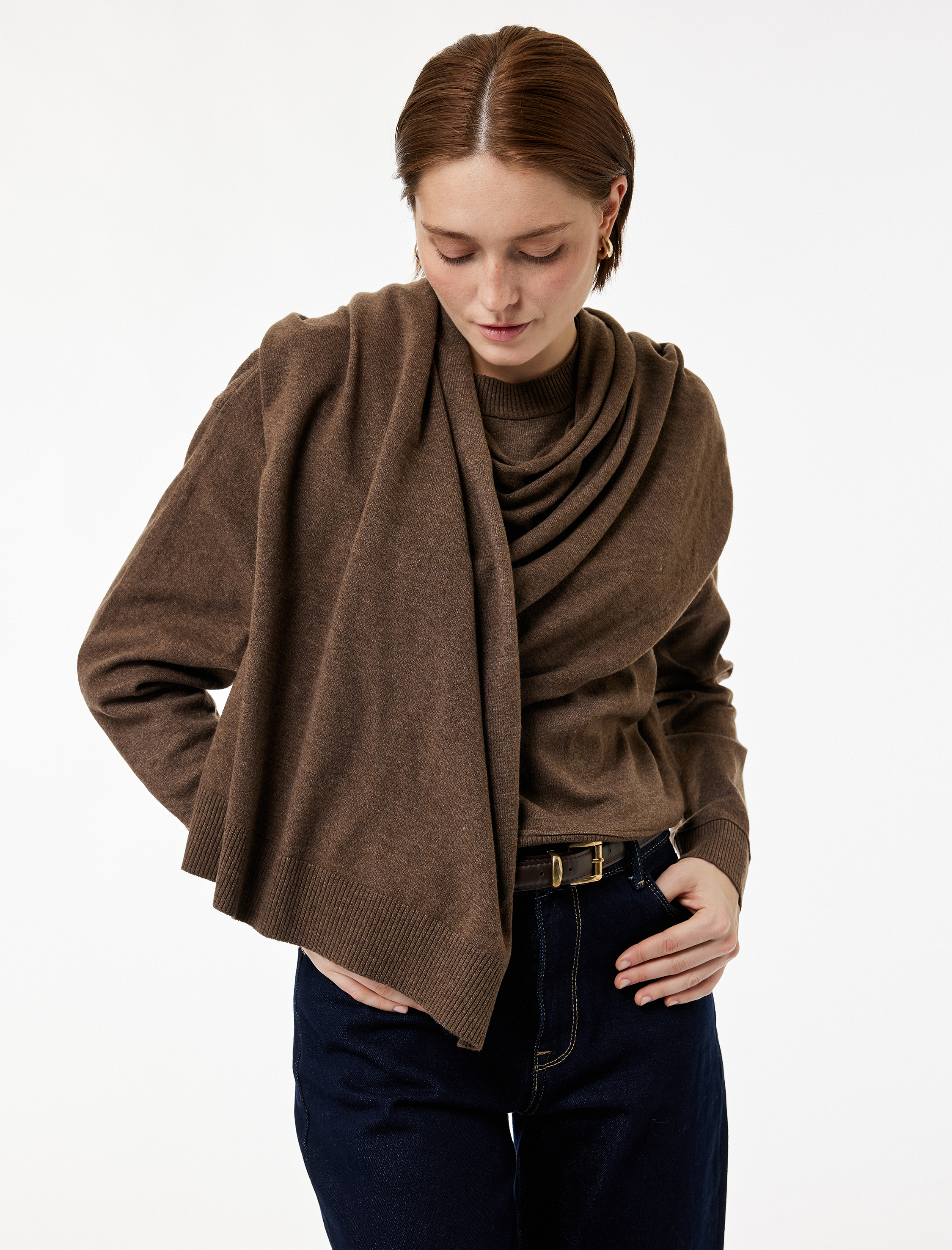   Uzun Kollu Yuvarlak Şal Yaka Triko Kazak