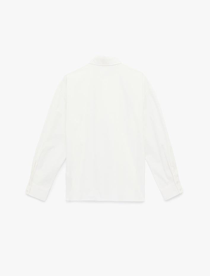  Regular Fit Uzun Kollu Ekstra Düğme Detaylı Poplin Gömlek