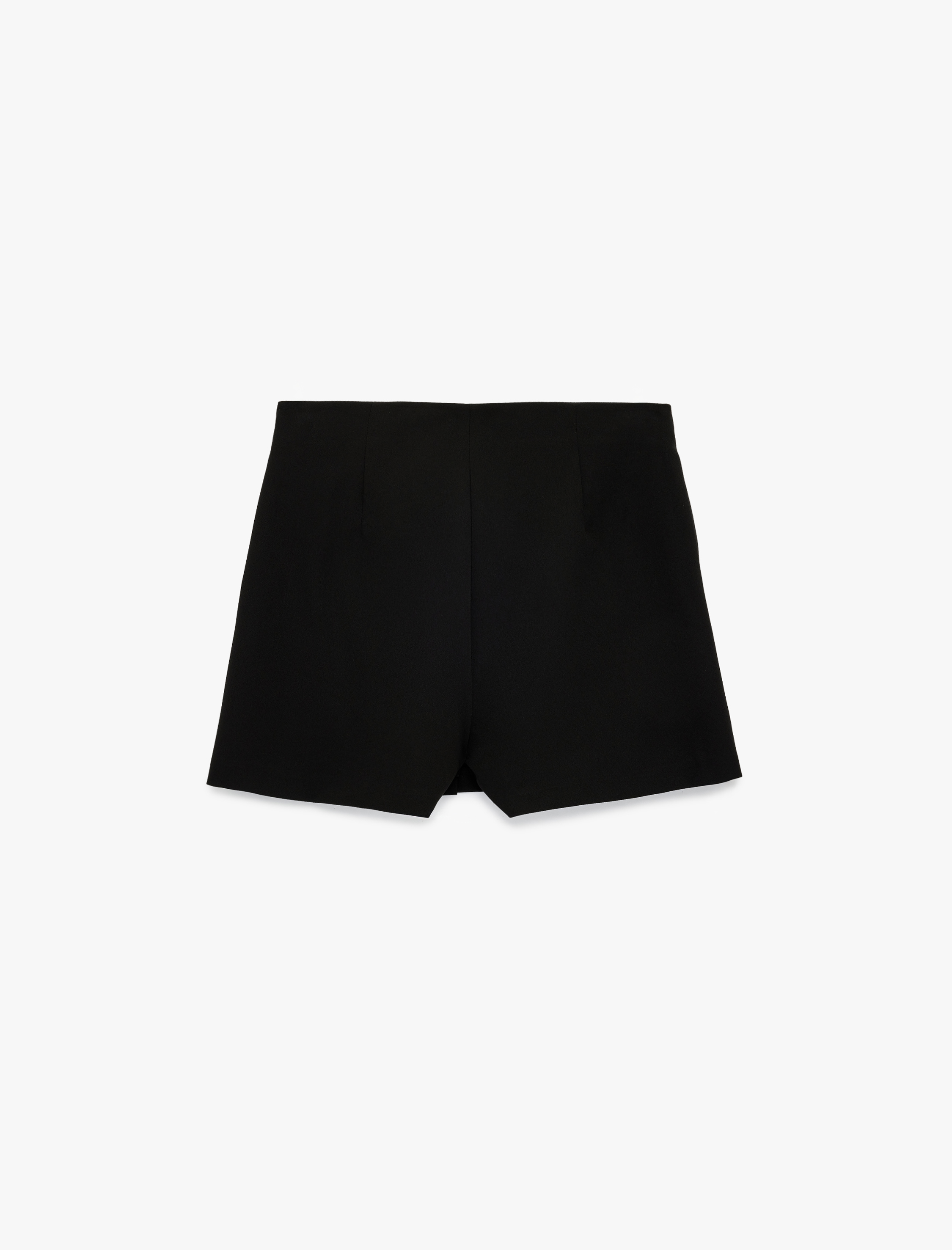   Zincir Detaylı Kruvaze Mini Şort Etek