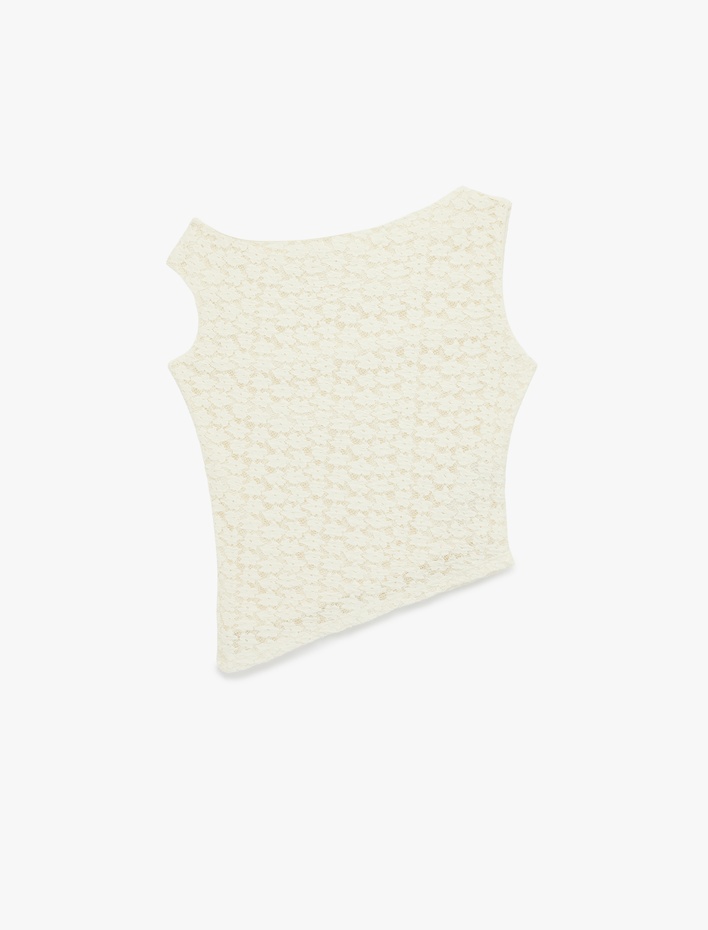  Slim Fit Asimetrik Kesim Kolsuz Kayık Yaka Dantel Bluz