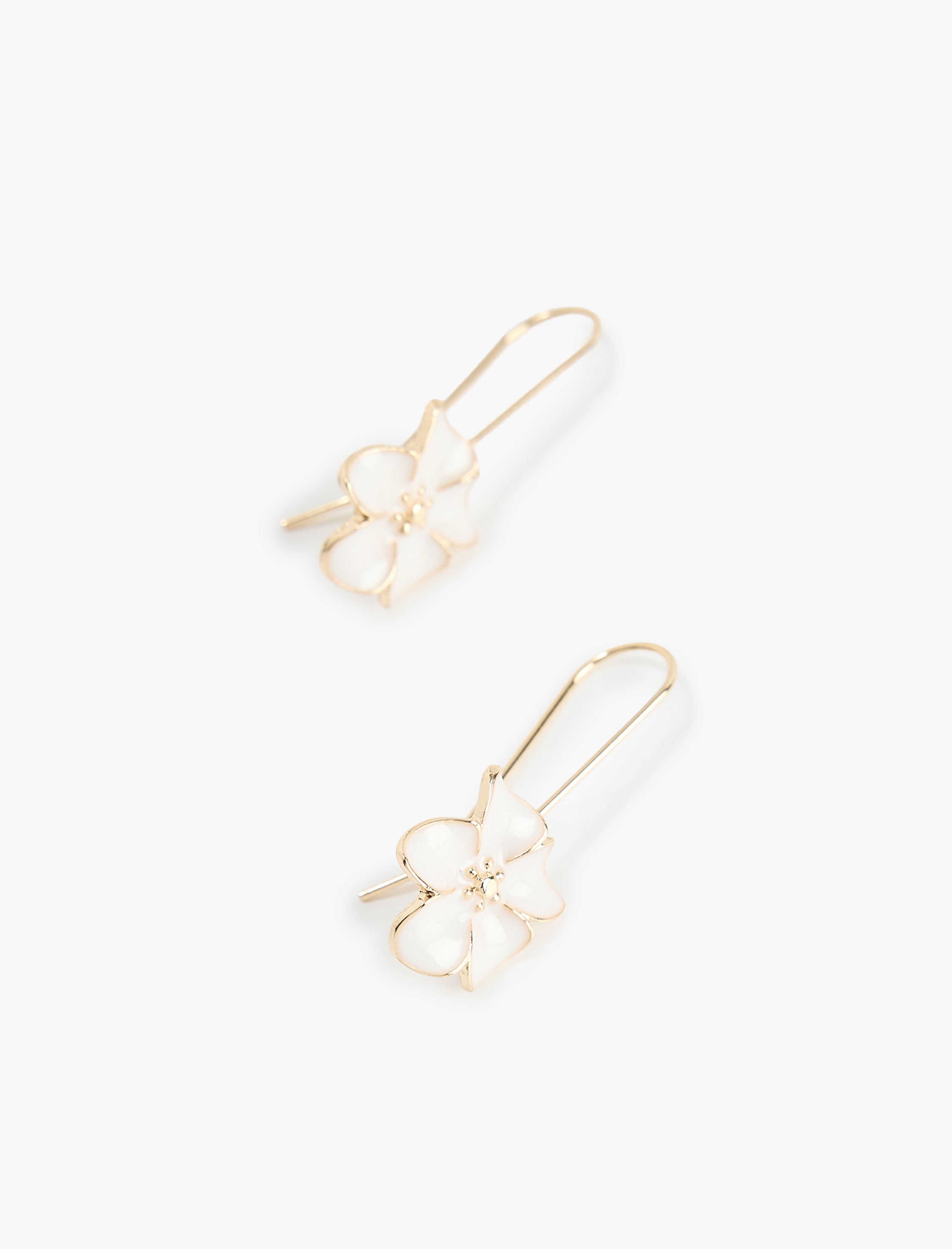  Kadın Sallantılı Çiçek Küpe