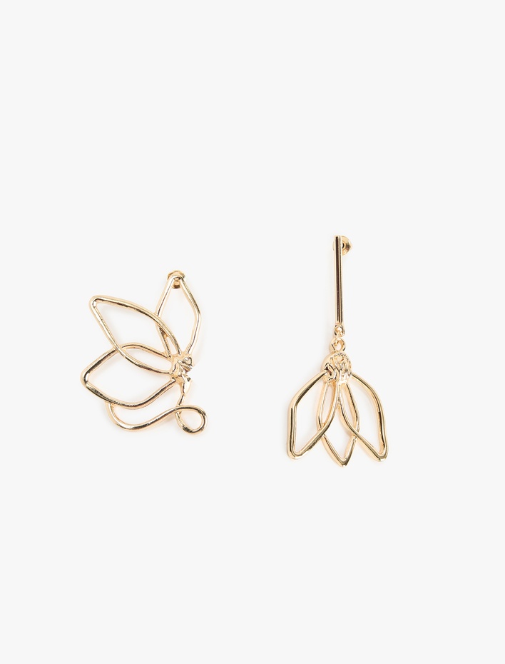 Kadın Çiçekli Asimetrik Küpe