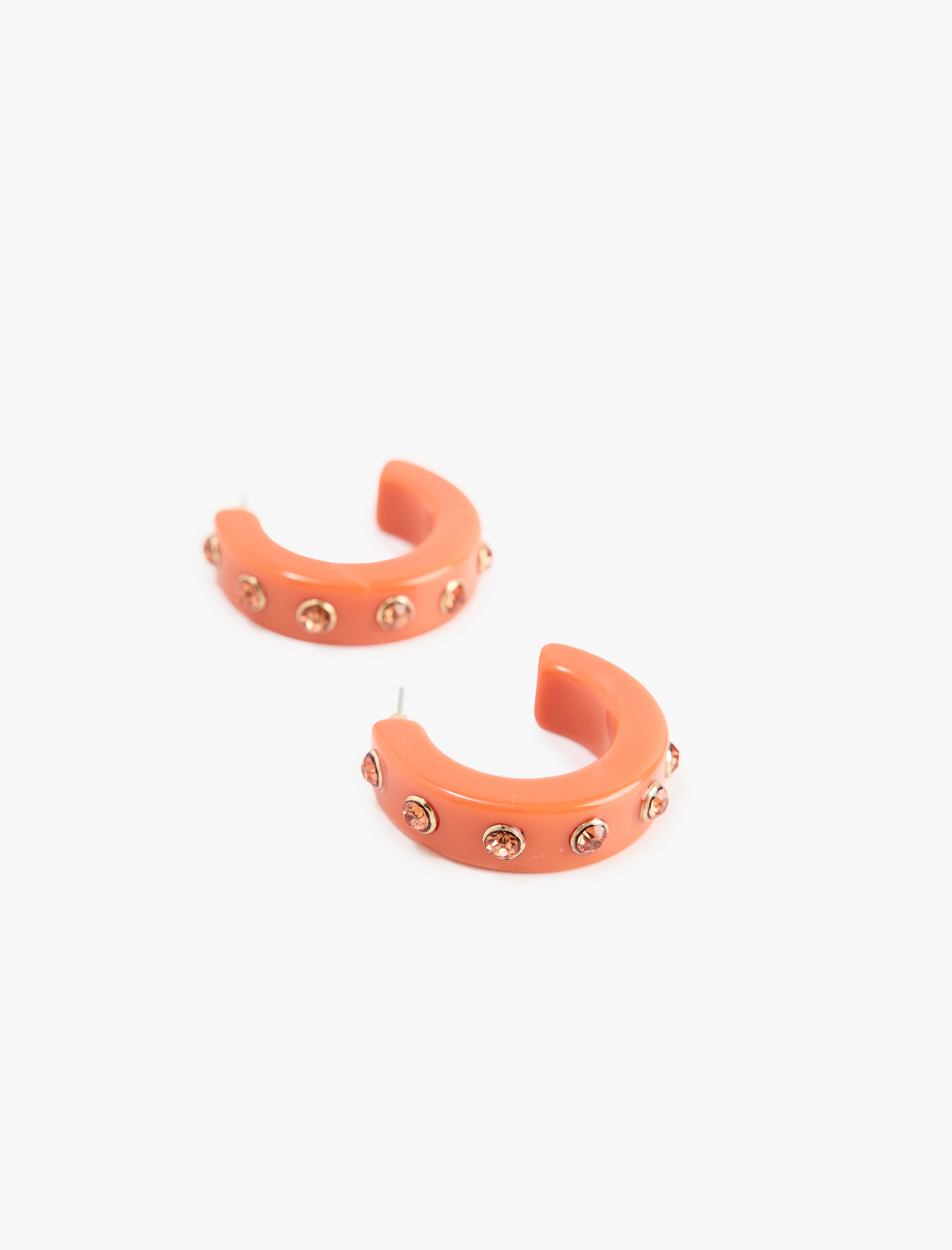  Kadın Taş Detaylı Halka Küpe