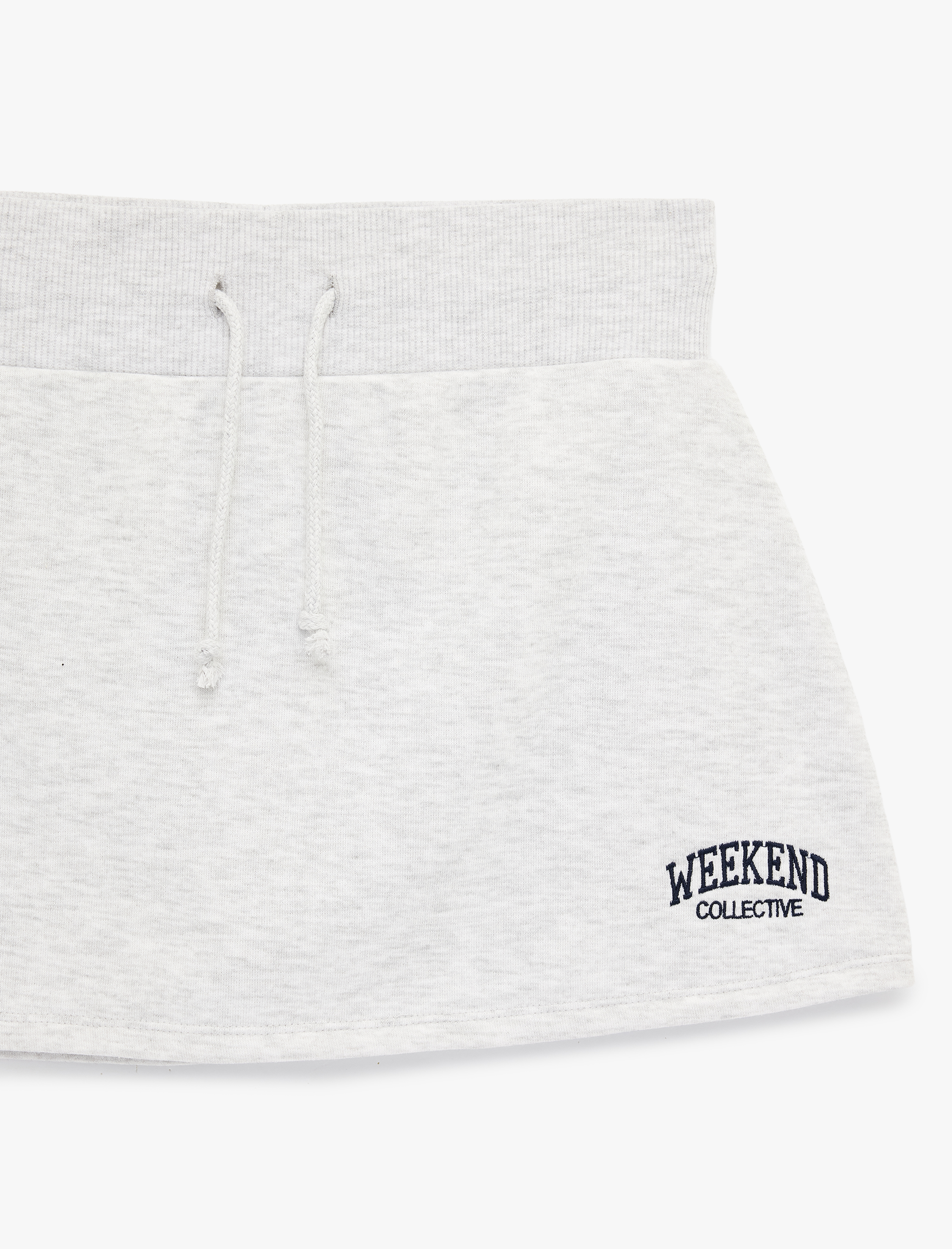   Slim Fit Normal Bel Bağcıklı Nakışlı Mini Spor Şort Etek