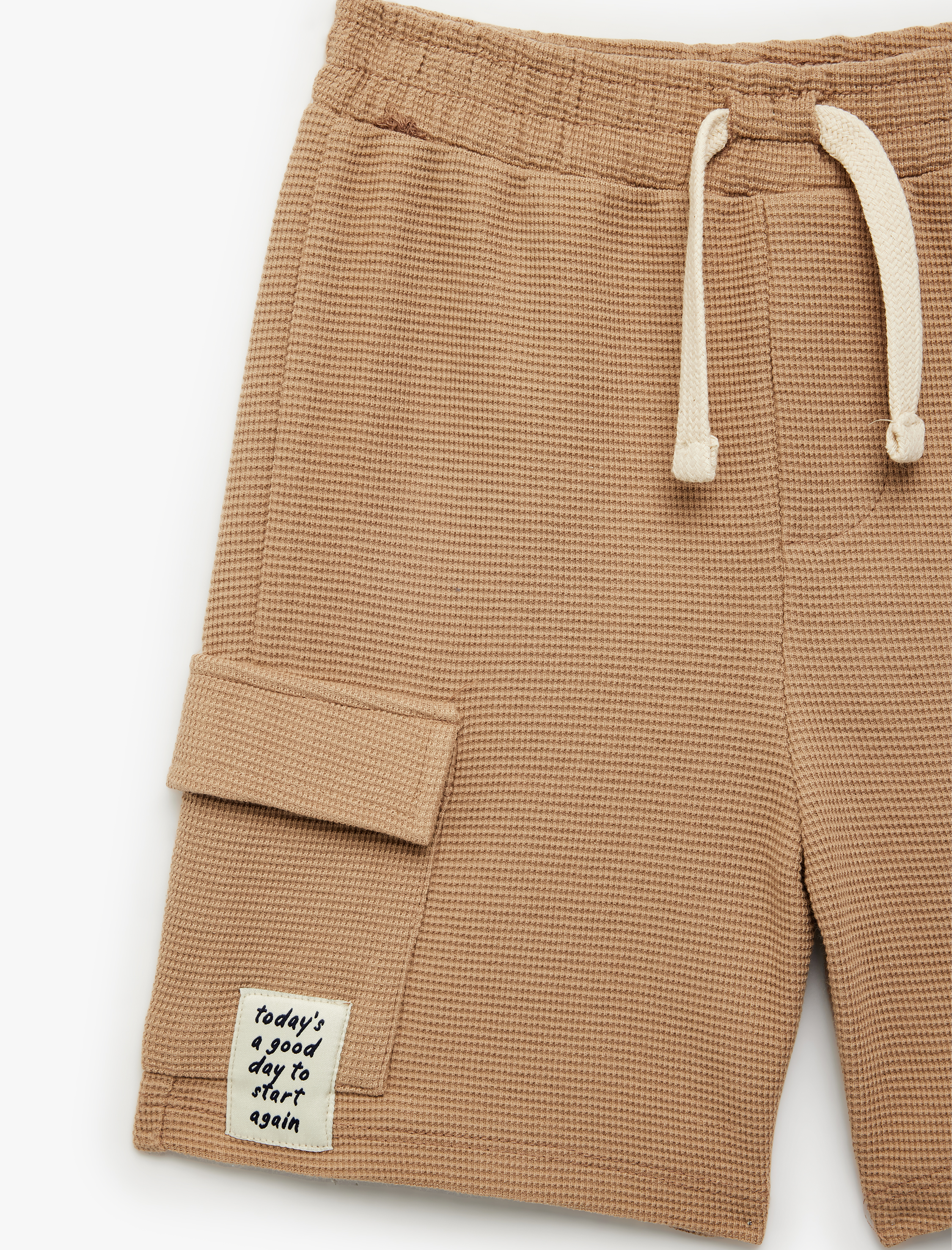  Erkek Bebek Rahat Kesim Kapaklı Cepli Pamuklu Şort