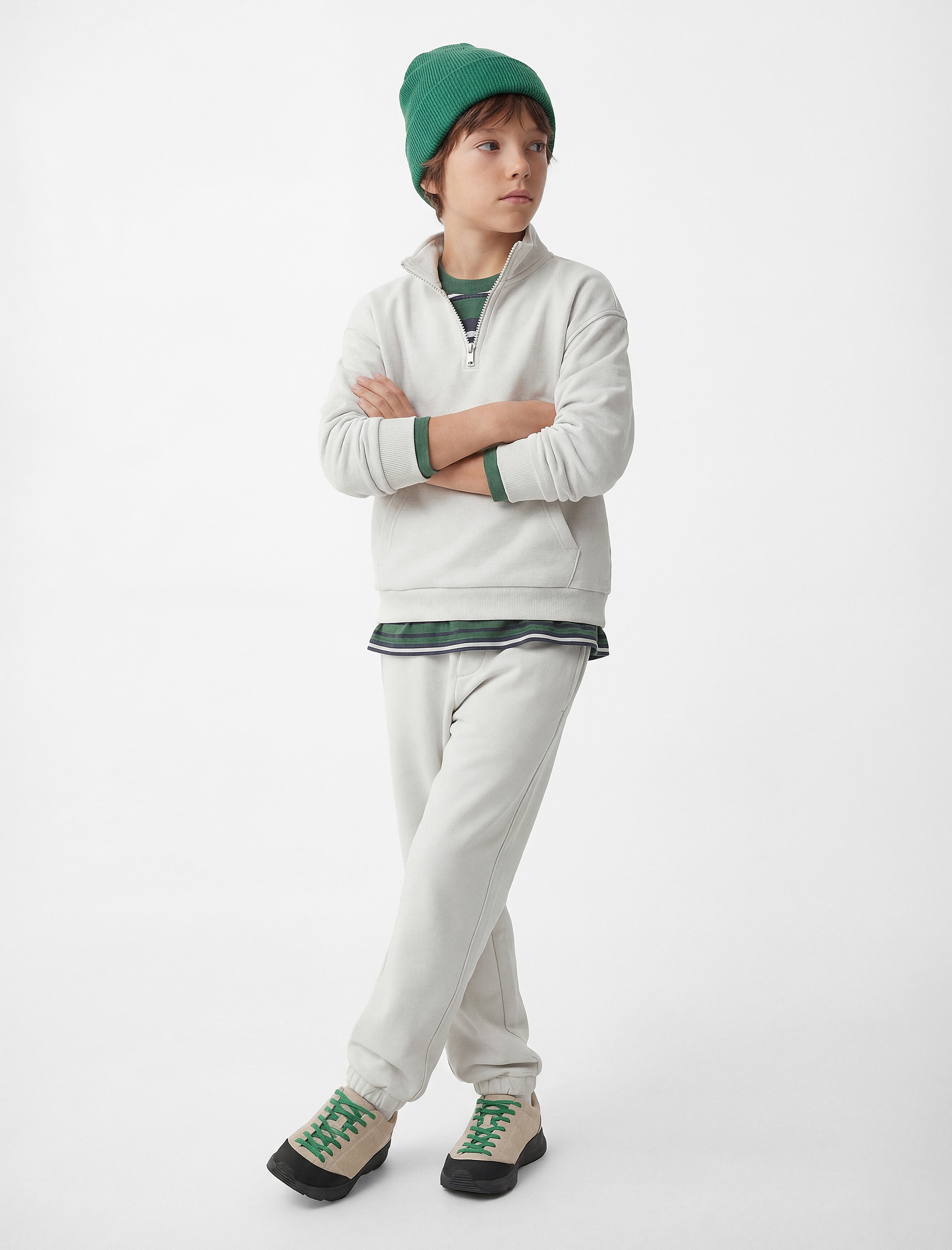  Erkek Çocuk Yarım Fermuarlı Kanguru Cepli Uzun Kollu Dik Yaka Oversize Sweatshirt