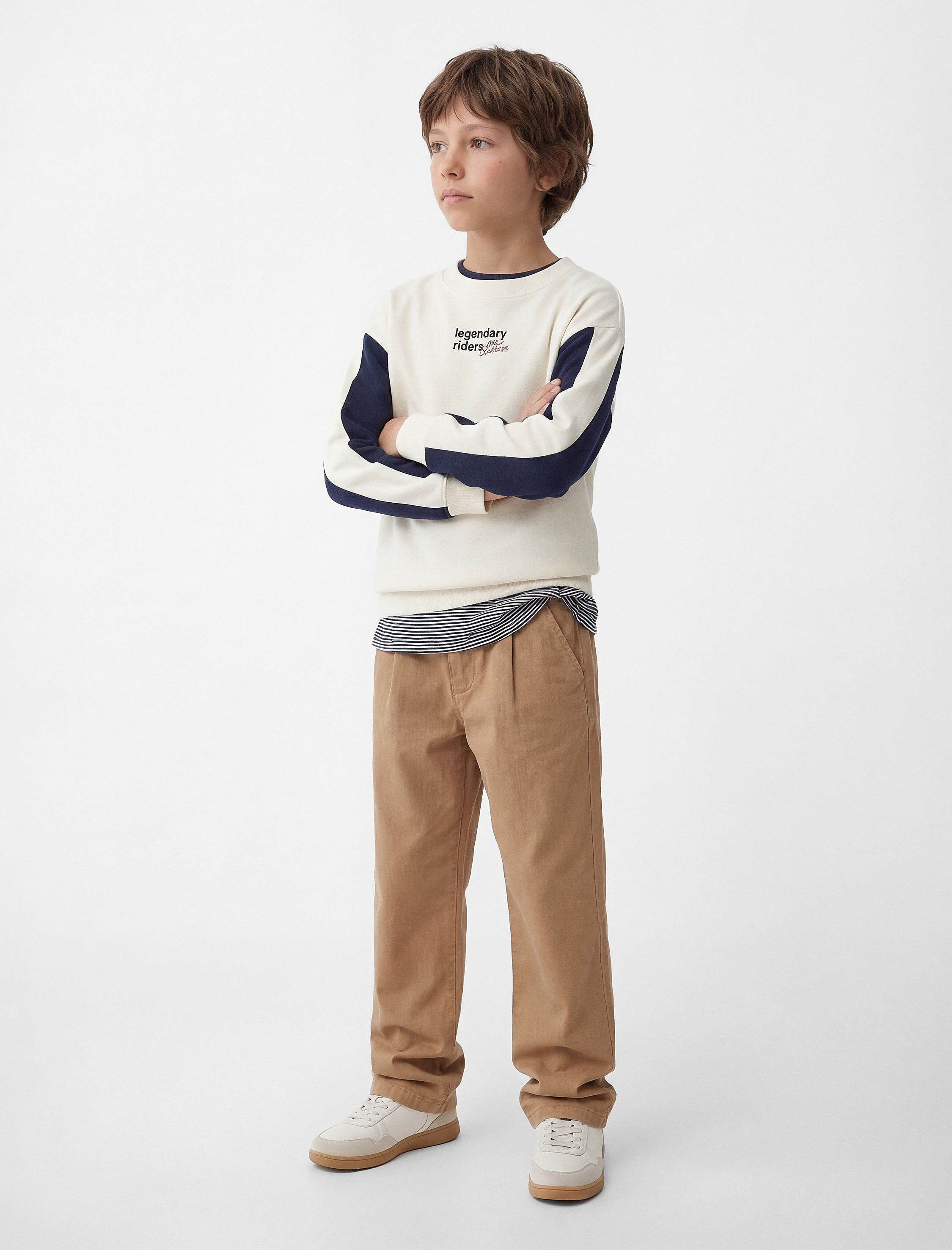  Erkek Çocuk Şardonlu Renk Kontrastlı Uzun Kollu Bisiklet Yaka Baskılı Oversize Sweatshirt