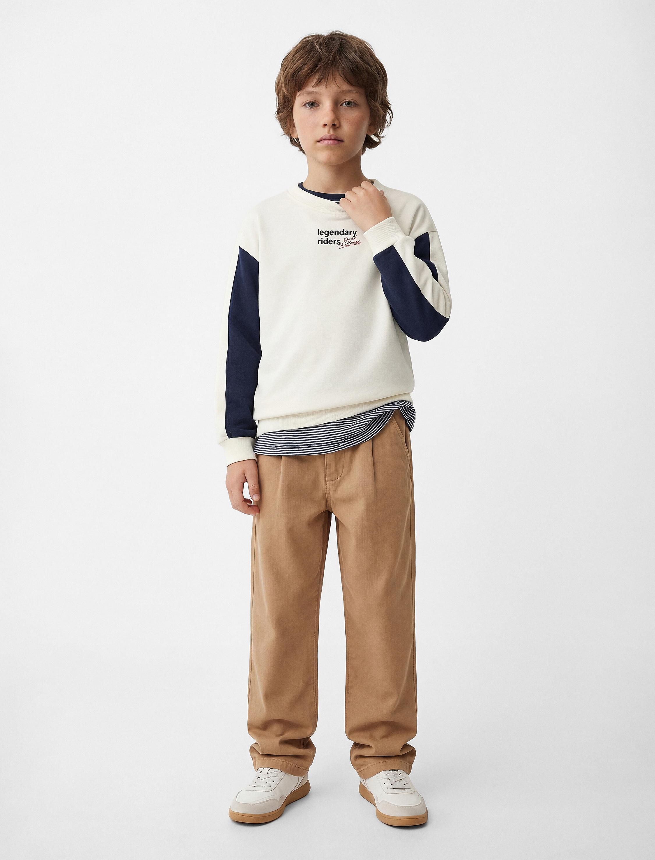  Erkek Çocuk Şardonlu Renk Kontrastlı Uzun Kollu Bisiklet Yaka Baskılı Oversize Sweatshirt