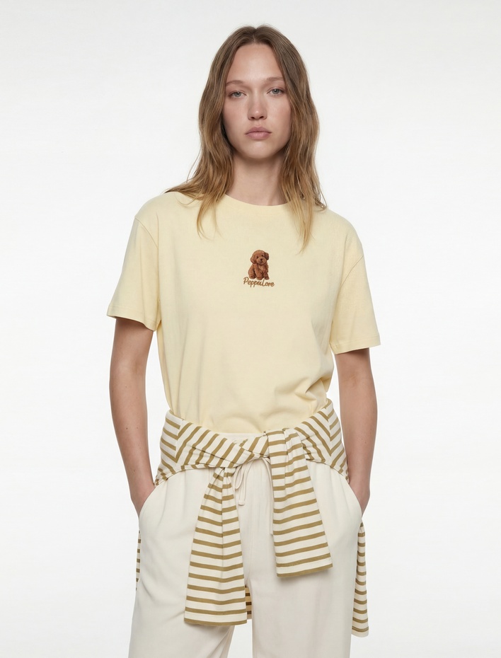  Kısa Kollu Köpek Nakış Detaylı Bisiklet Yaka Oversize Tişört