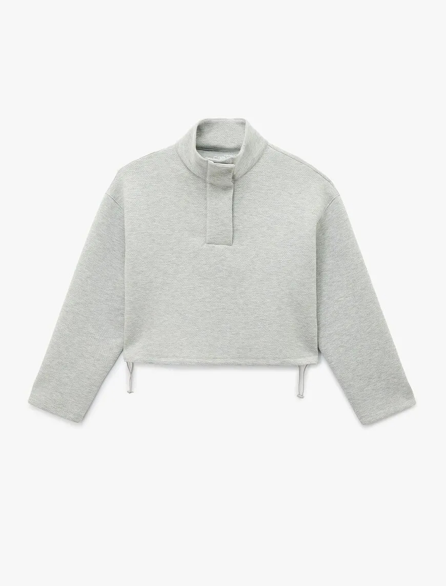   Dik Yaka Çıtçıt Düğmeli Stoperli Spor Oversize Sweatshirt