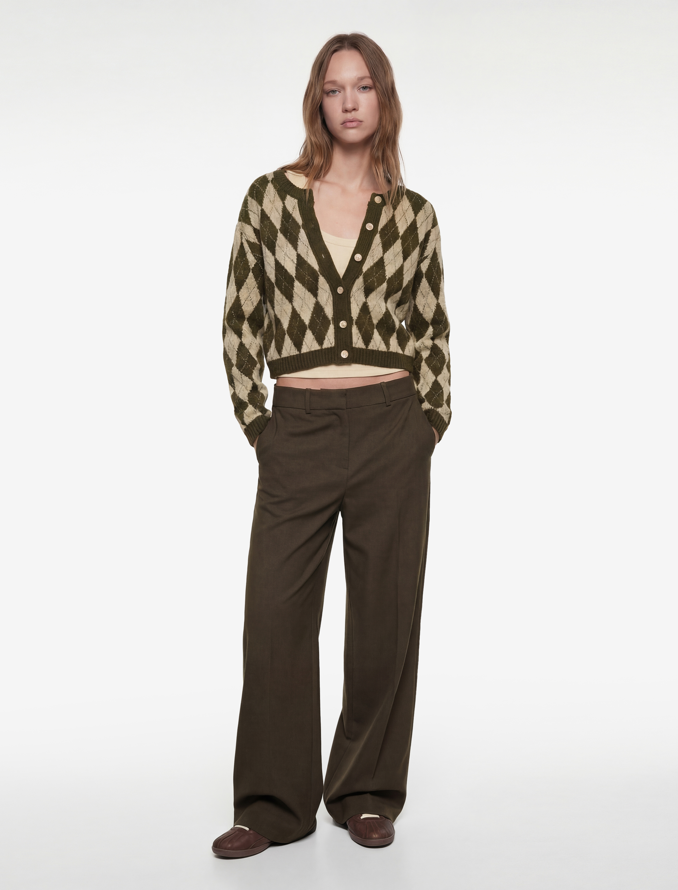   Düğmeli Uzun Kollu Bisiklet Yaka Baklava Desenli Triko Hırka