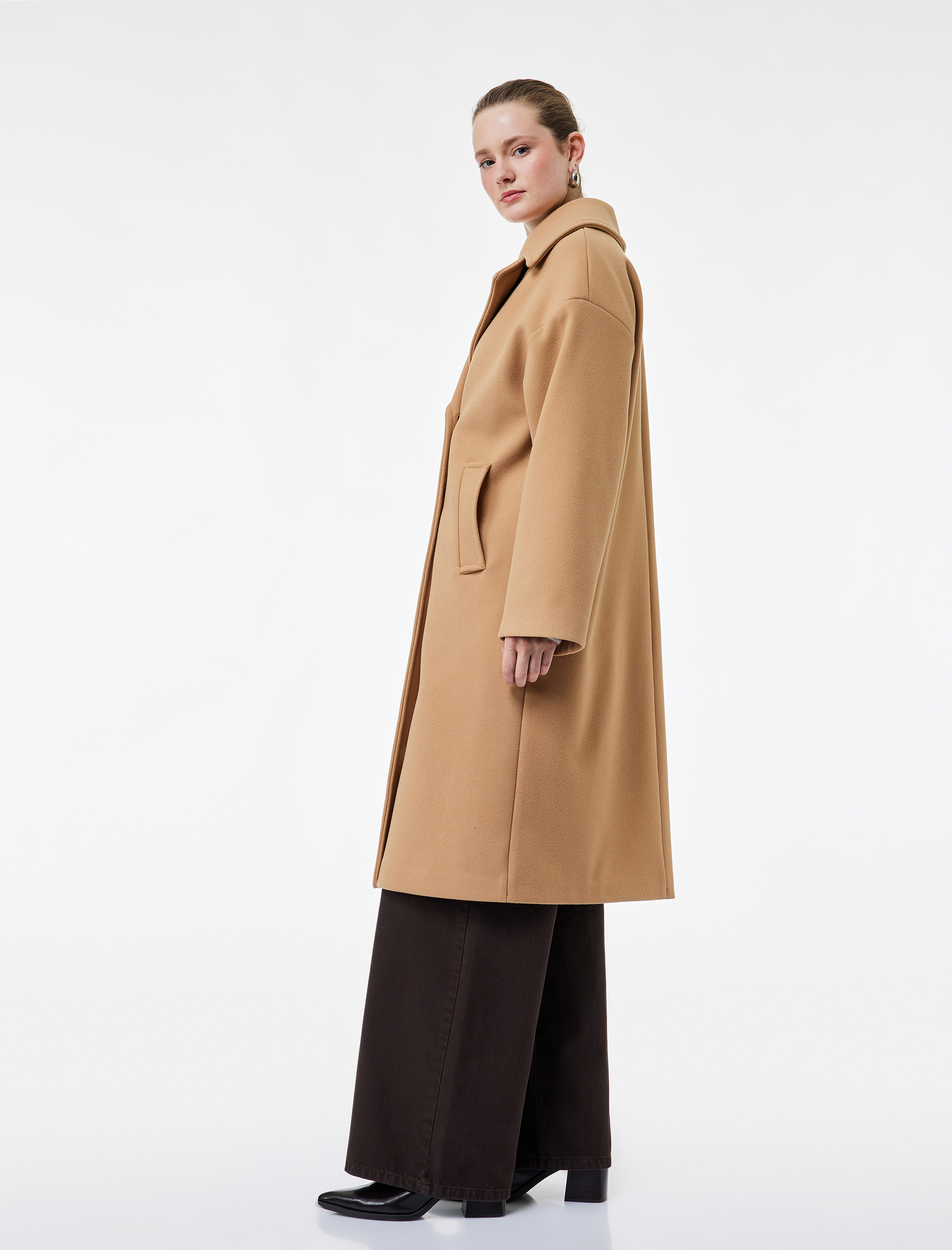   Cepli Uzun Kollu Düğmeli Kruvaze Uzun Kaşe Kaban