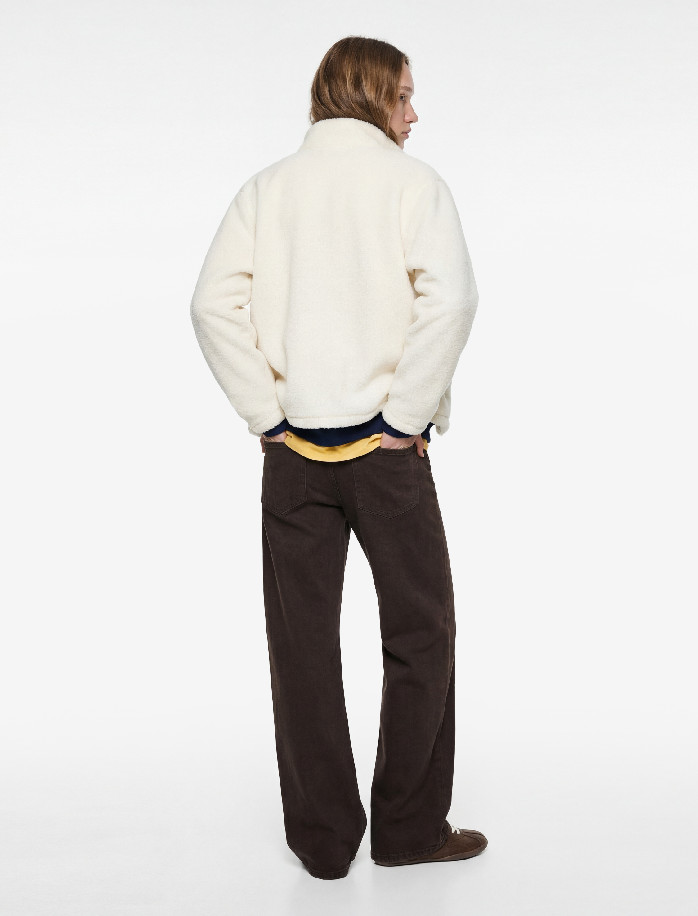   Dik Yaka Fermuarlı Cep Detaylı Oversize Peluş Ceket