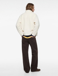 Dik Yaka Fermuarlı Cep Detaylı Oversize Peluş Ceket