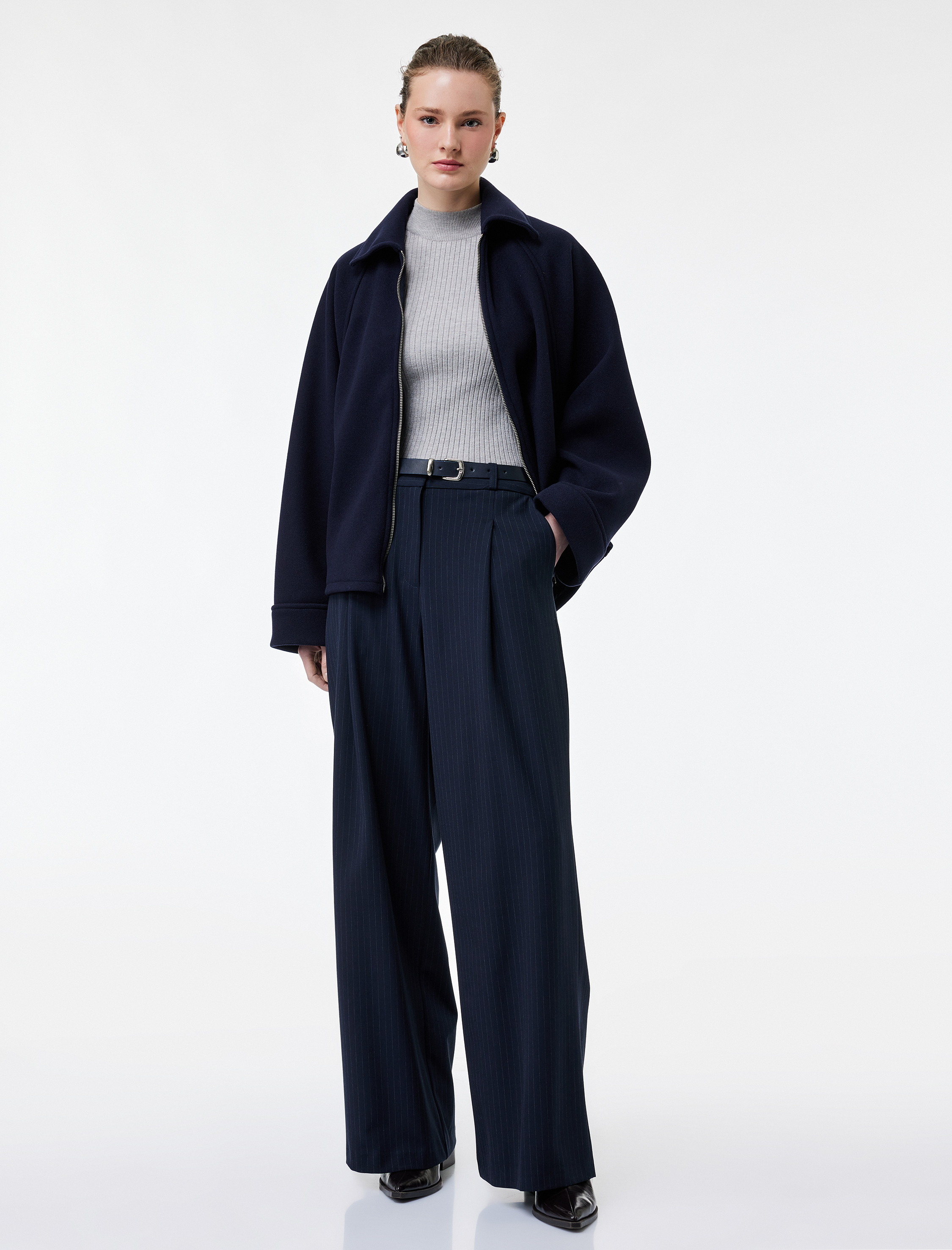   Uzun Kollu Fermuarlı Oversize Kaşe Ceket