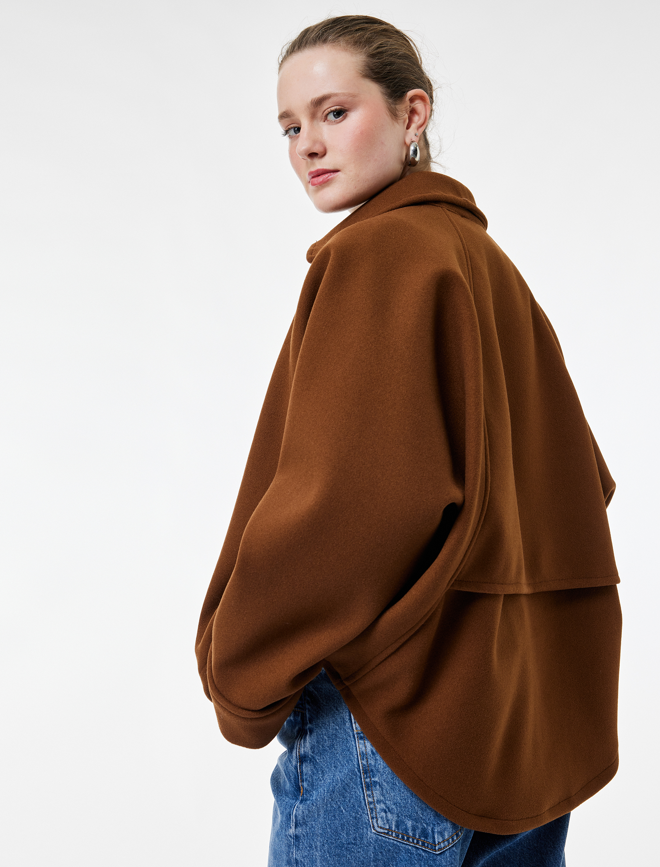   Uzun Kollu Fermuarlı Oversize Kaşe Ceket