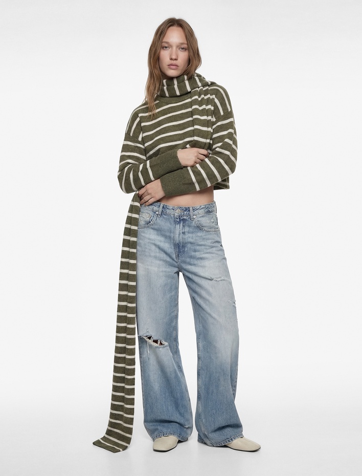  Uzun Kollu Bisiklet Yaka Çizgili Triko Kazak