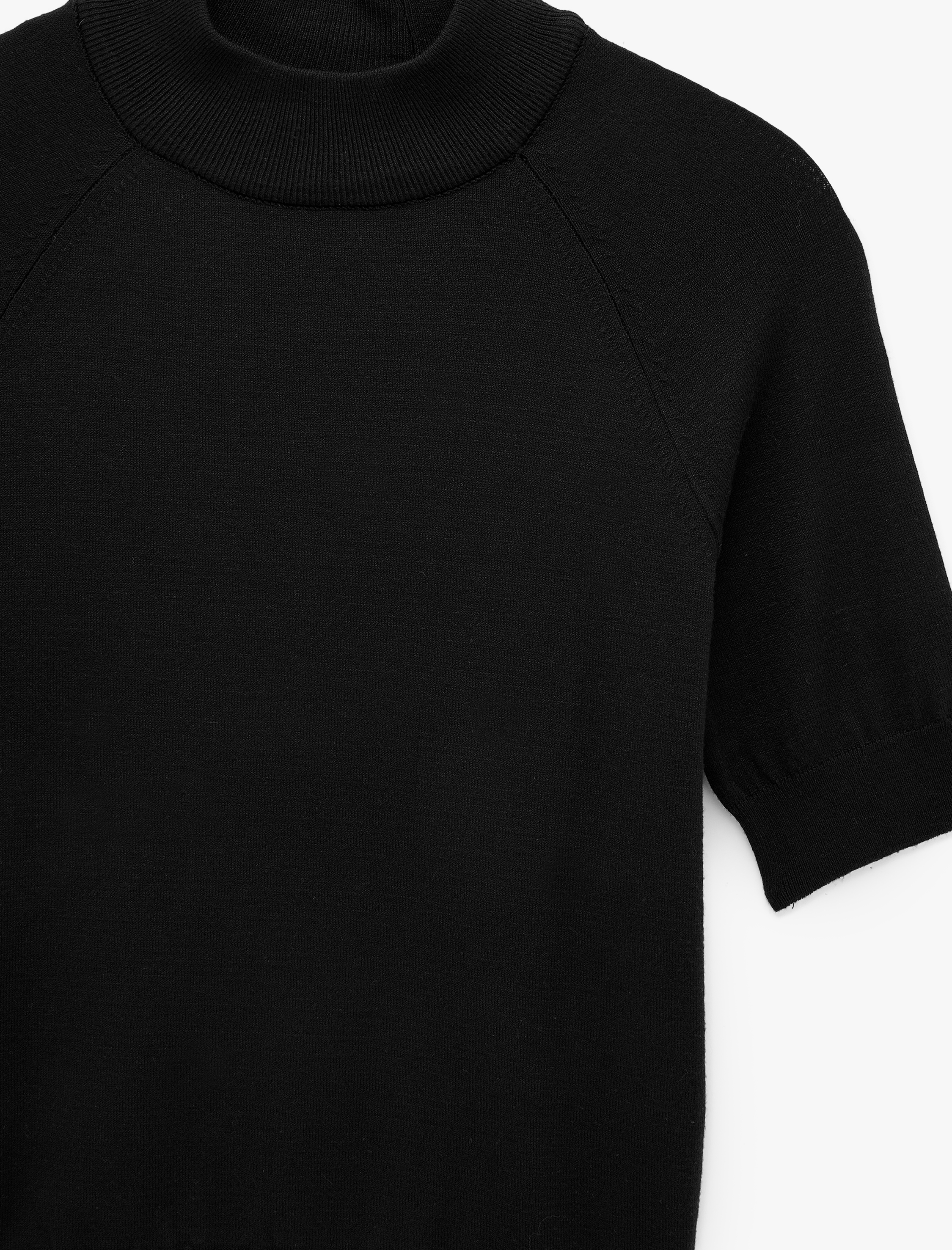   Hafif Dik Yaka  Kısa Kollu Triko Kazak