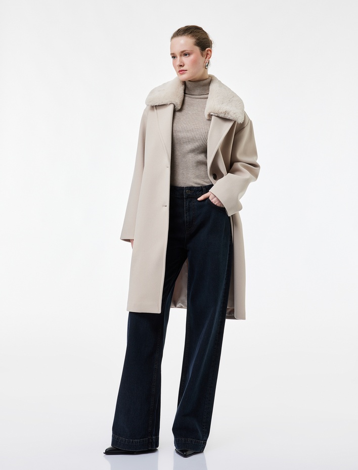  Çıkarılabilir Suni Kürk Yaka Kaban Oversize Kaşe Uzun Kollu Cepli Düğmeli