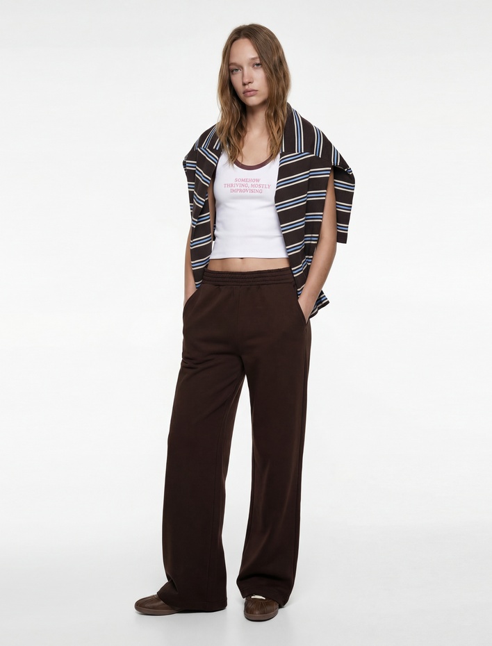  Rahat Kalıp Pamuklu Cepli Beli Lastikli İspanyol Paça Eşofman Altı