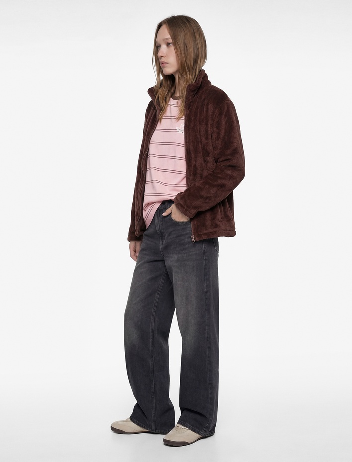  Dik Yaka Fermuarlı Cep Detaylı Oversize Peluş Ceket