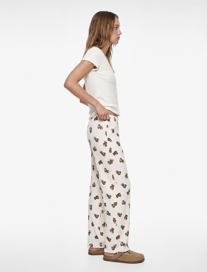  Kısa Kollu V Yaka Ayıcık Baskılı Pamuklu Yılbaşı Pijama Takımı