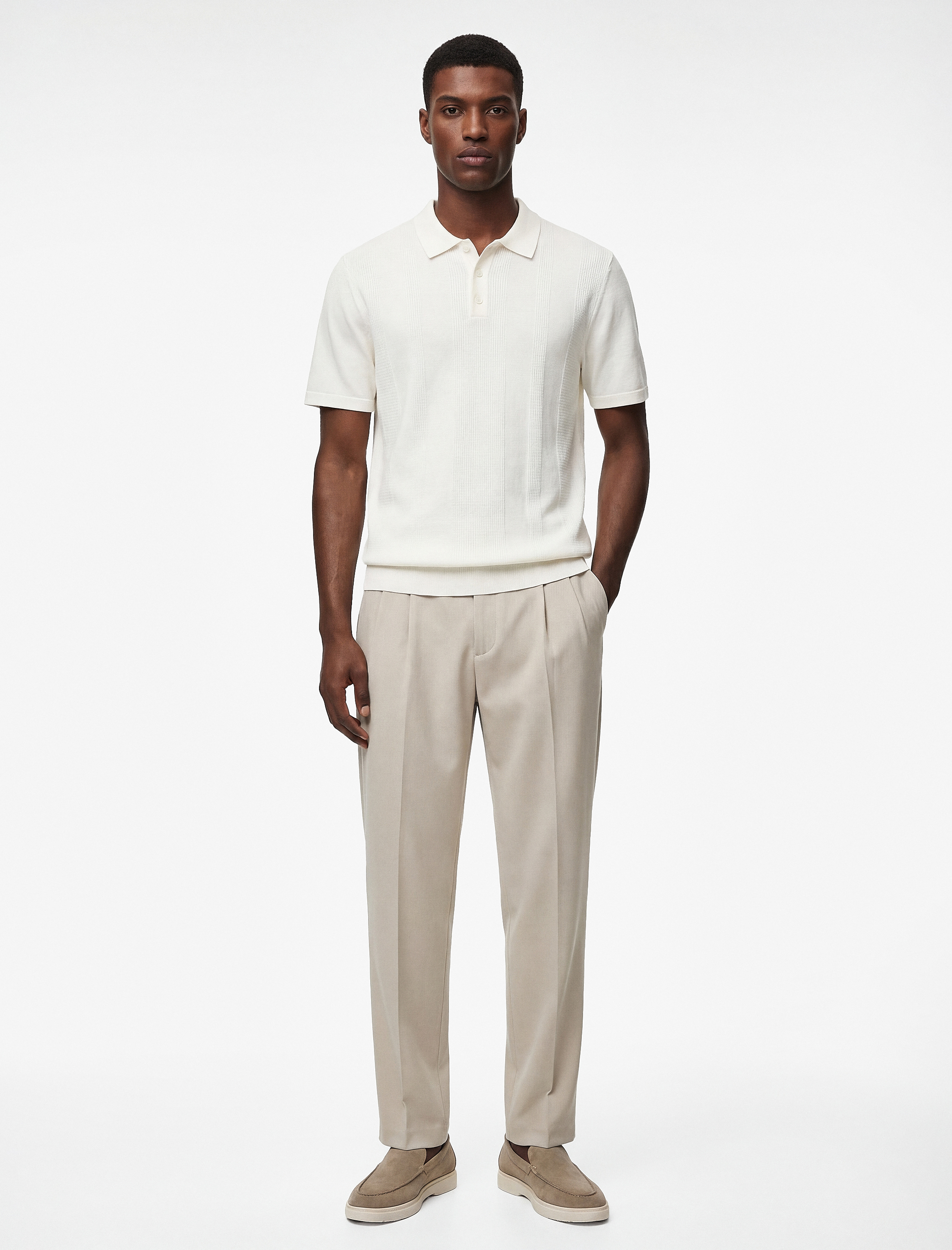   Regular Fit Pamuklu Dokulu Kısa Kollu Düğmeli Polo Yaka Pamuklu Triko Tişört