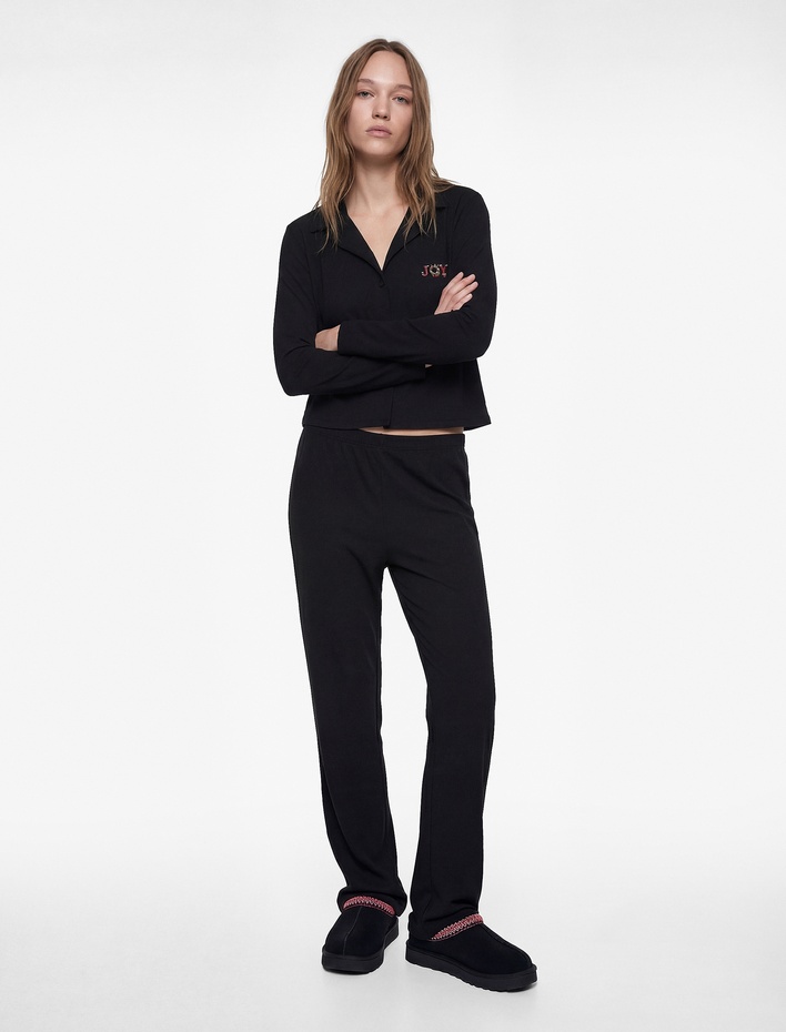  Uzun Kollu Viskon Karışımlı Örme Nakışlı Yılbaşı Pijama Takımı