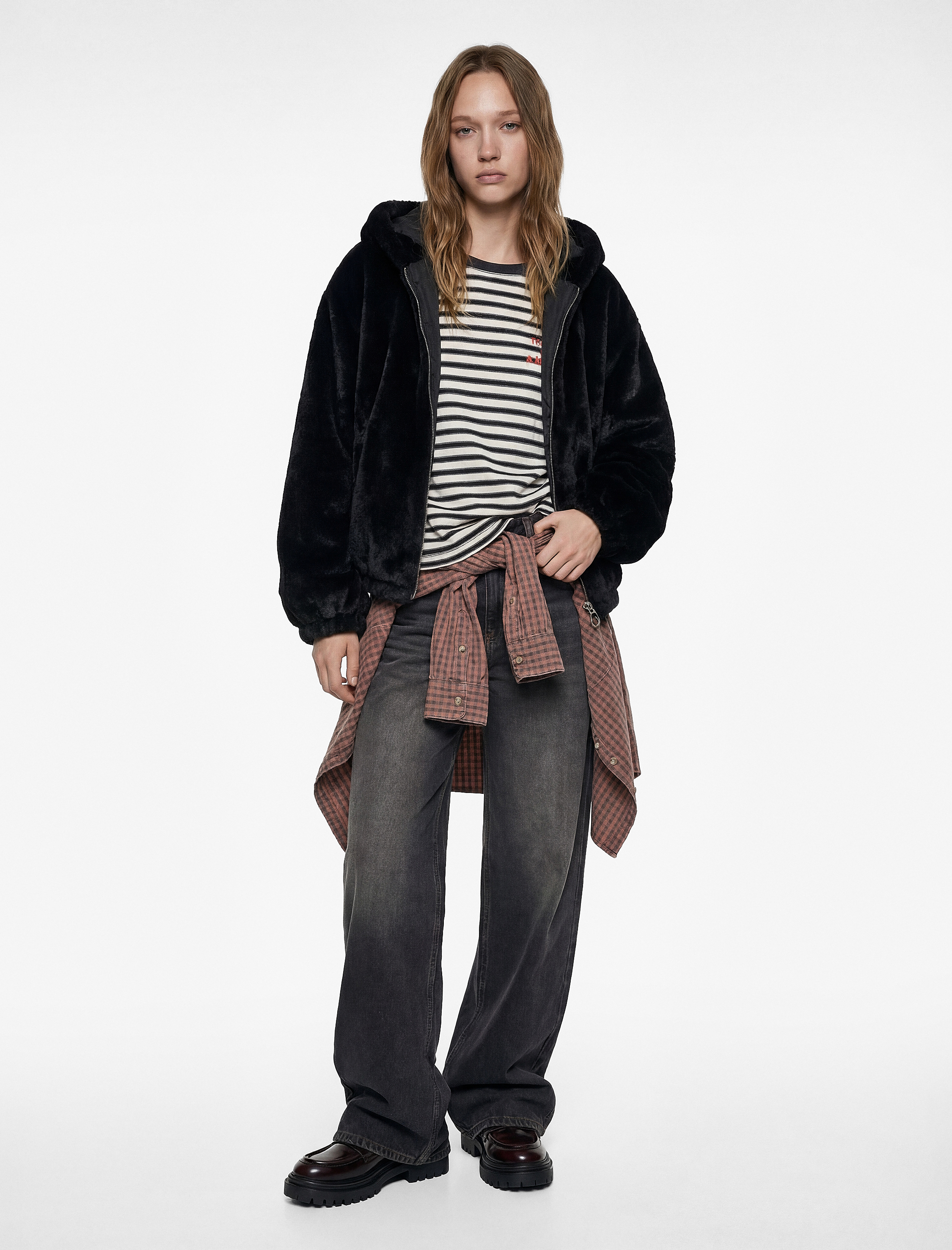   Kapüşonlu Fermuarlı Suni Kürk Ceket