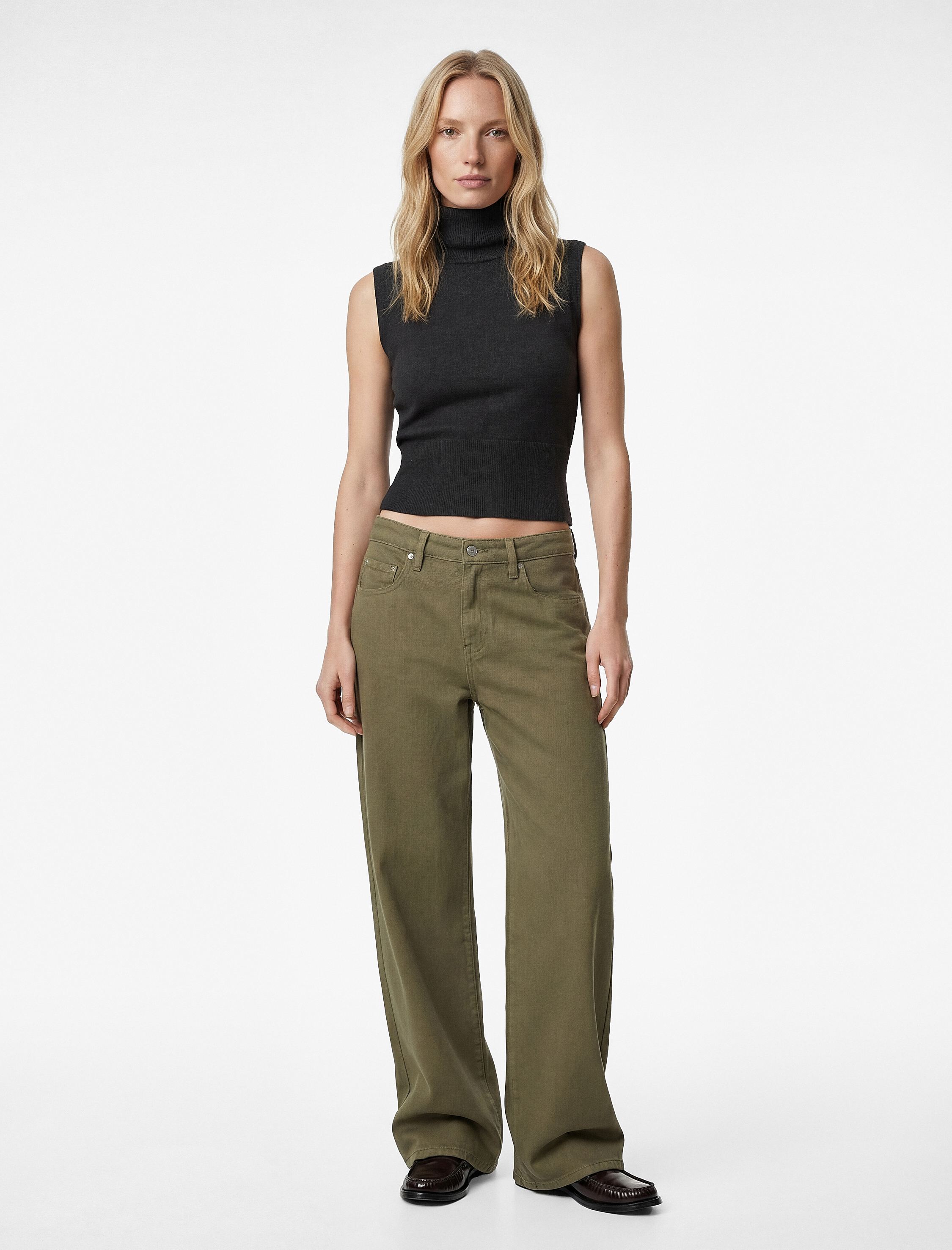   Balıkçı Yaka Kolsuz Triko Bluz