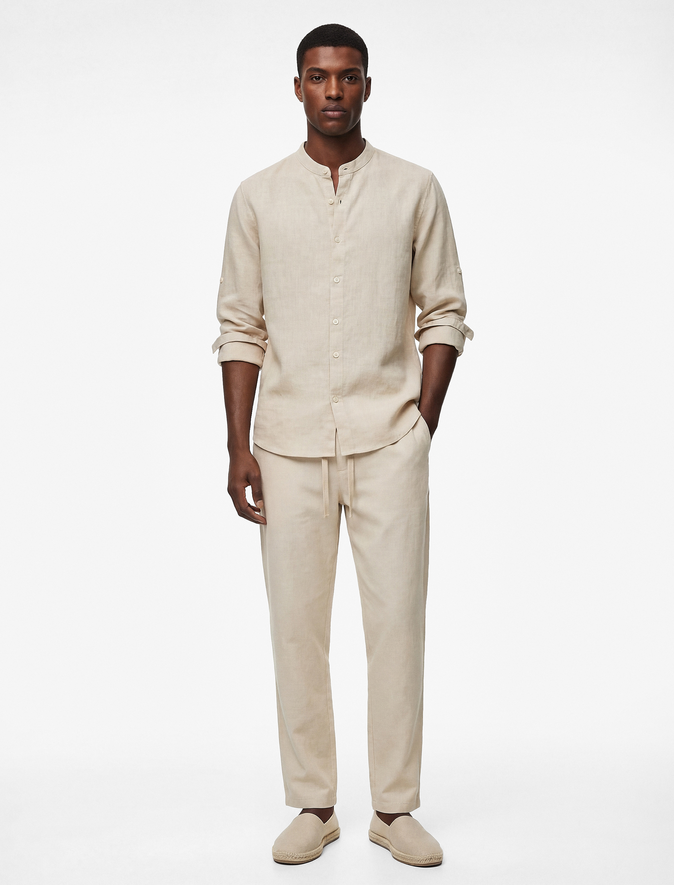   Regular Fit Uzun Kollu Düğmeli Hakim Yaka Keten Gömlek