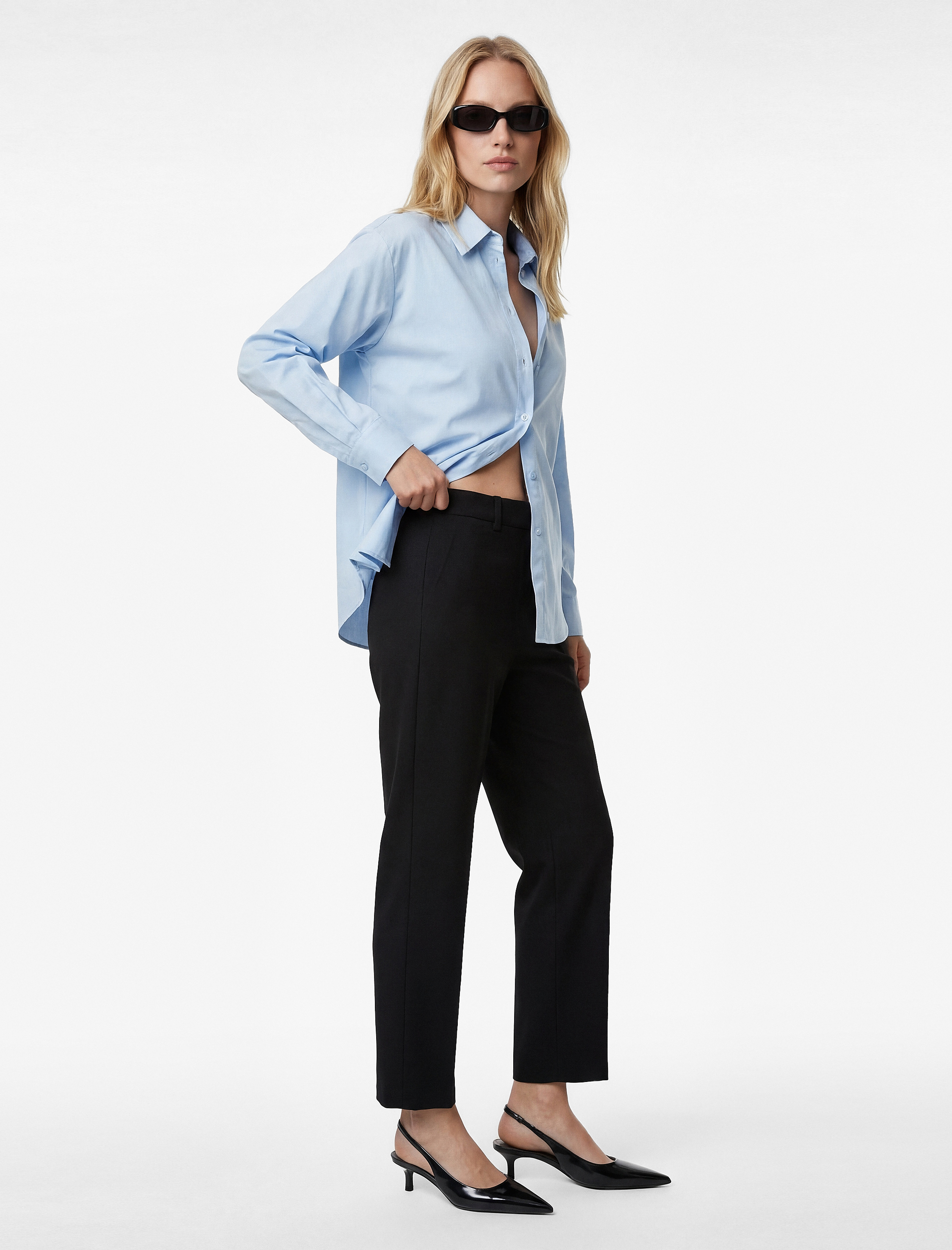   Klasik Yaka Uzun Kollu Düğmeli Gömlek