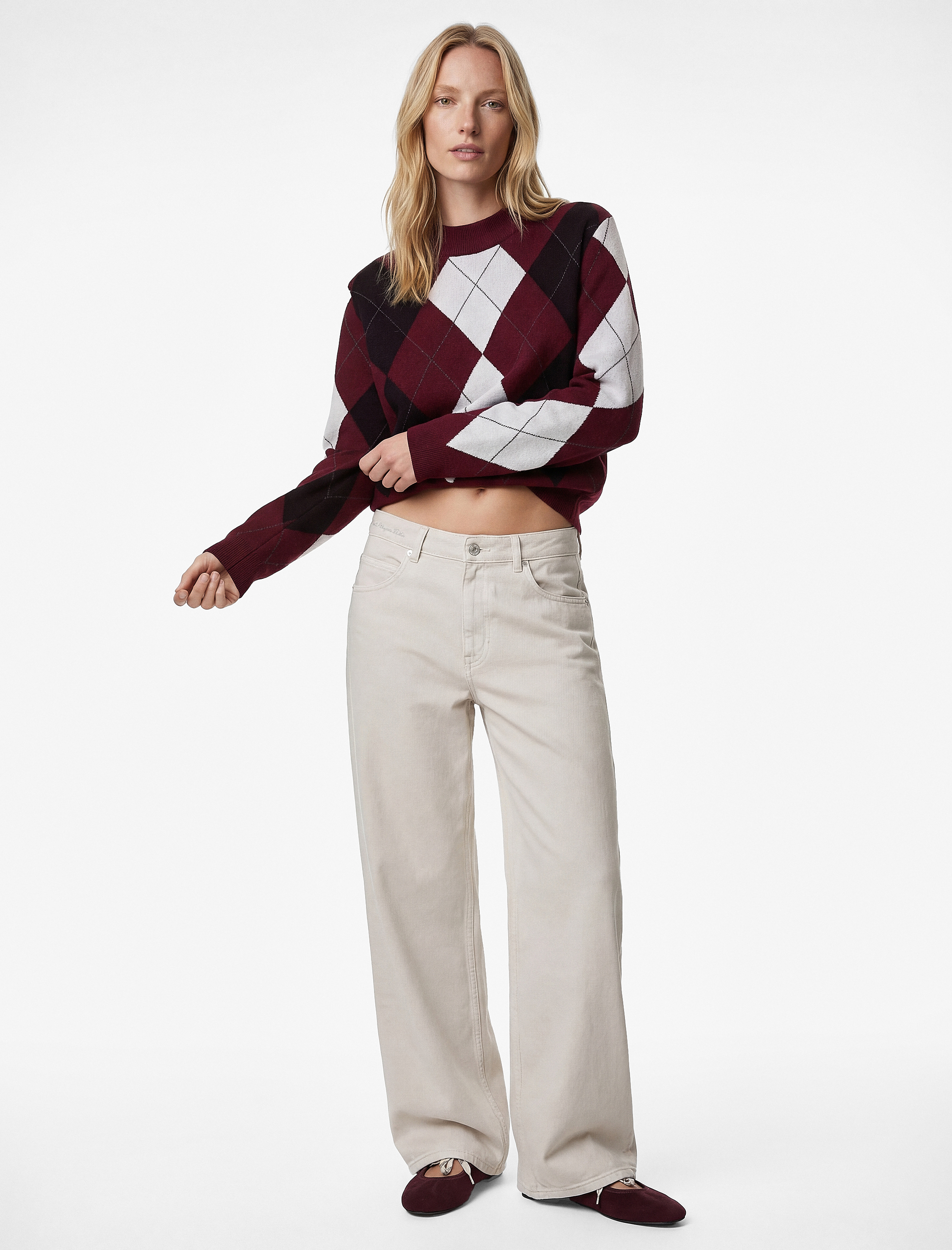   Uzun Kollu Hafif Dik Yaka Baklava Desenli Triko Kazak