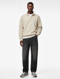 Regular Fit Dikiş Detaylı Uzun Kollu Yarım Fermuarlı Sweatshirt