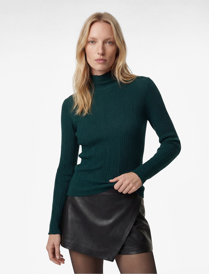  Dik Yaka Uzun Kollu Triko Kazak