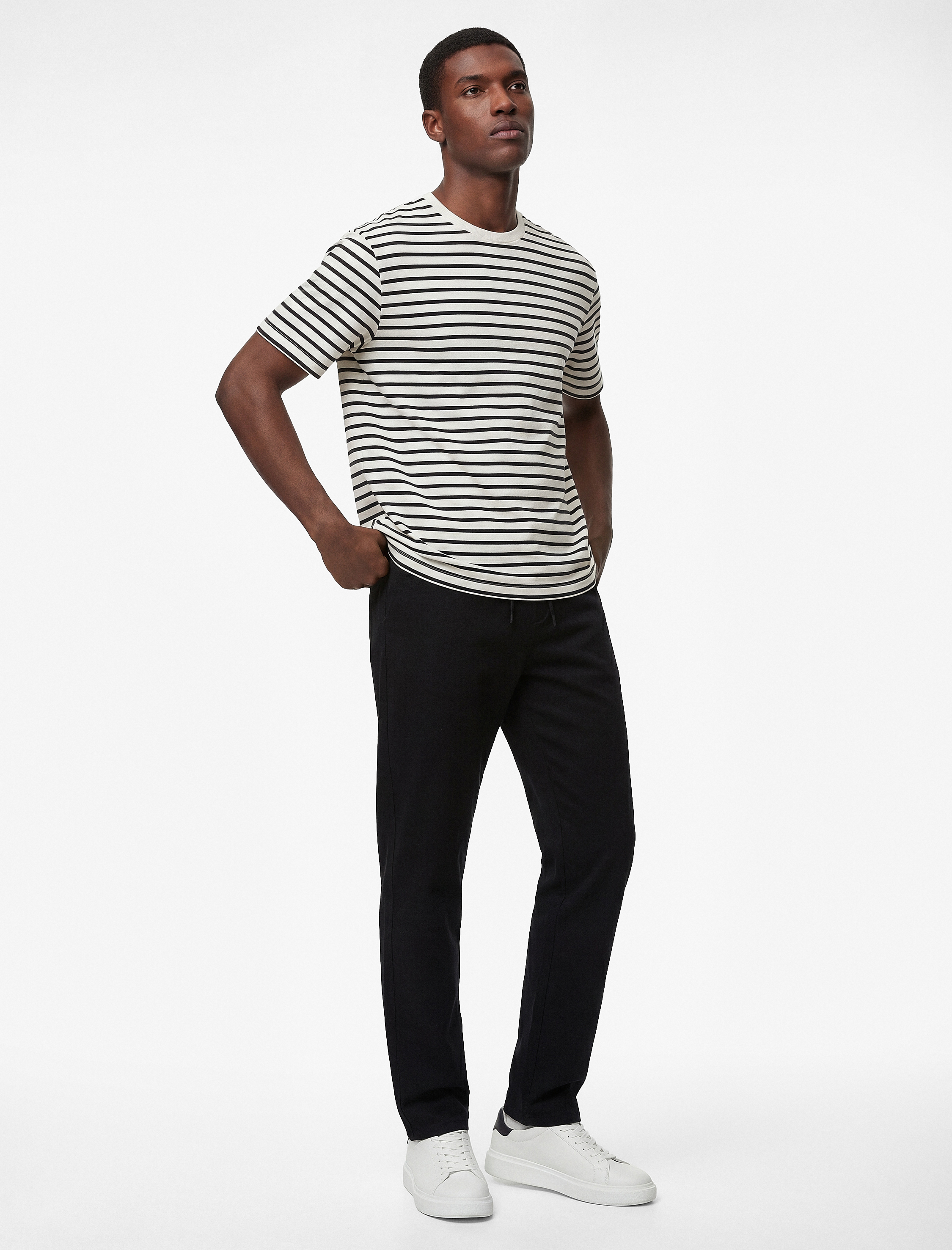   Pamuklu Cepli Straight Fit Beli Bağcıklı Düğmeli Pantolon