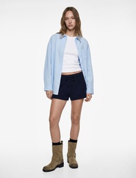 Cep Detaylı Pamuklu Uzun Kollu Klasik Yaka Oversize Gömlek