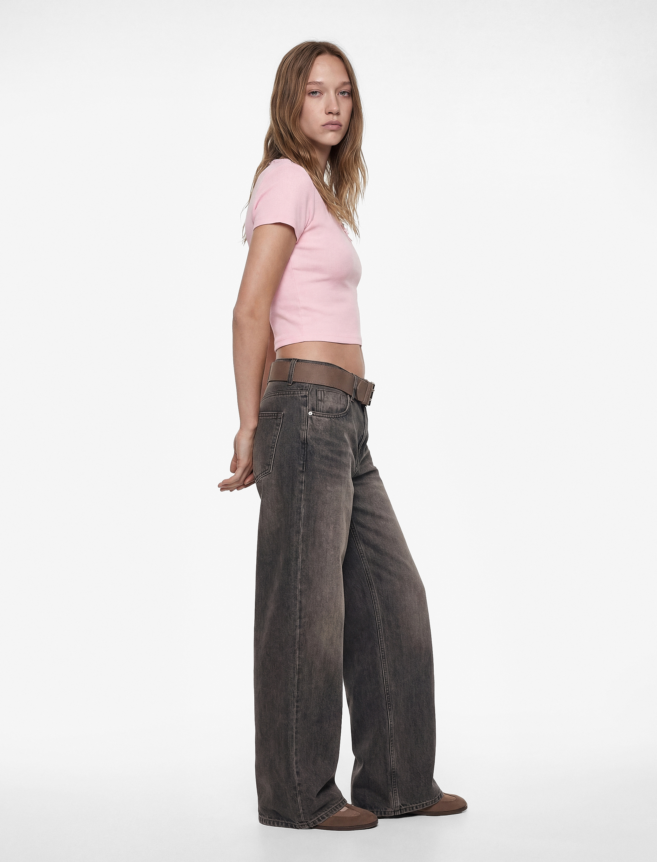   Kısa Kollu U Yaka Slim Fit Pamuklu Crop Tişört