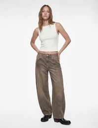 Kolsuz Kayık Yaka Slim Fit Crop Bluz