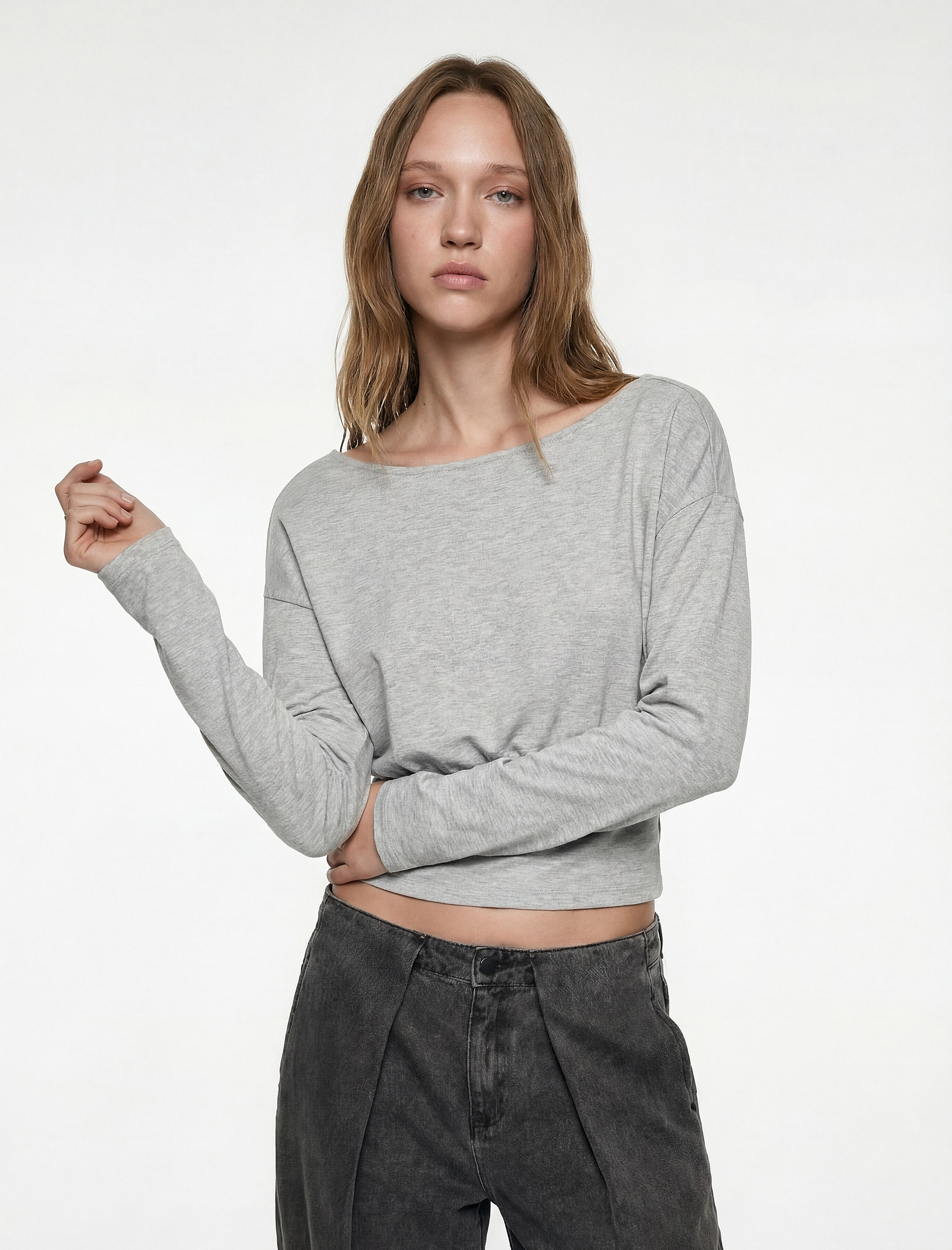   Regular Fit Uzun Kollu Kayık Yuvarlak Yaka Tişört