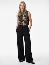 Dik Yaka Kolsuz Leopar Desenli Bluz