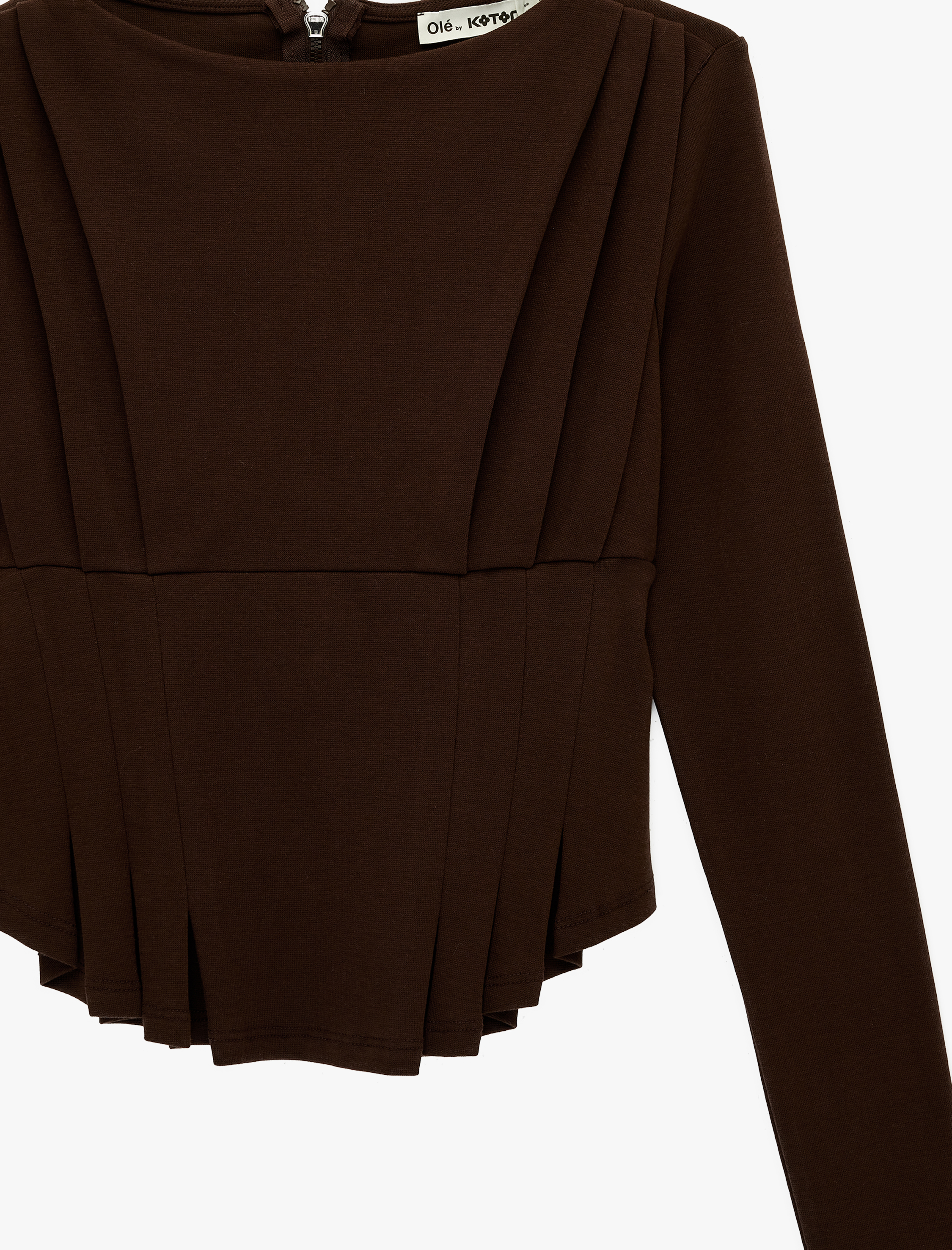   Pile Detaylı Uzun Kollu Pamuklu Slim Fit Kayık Yaka Tişört