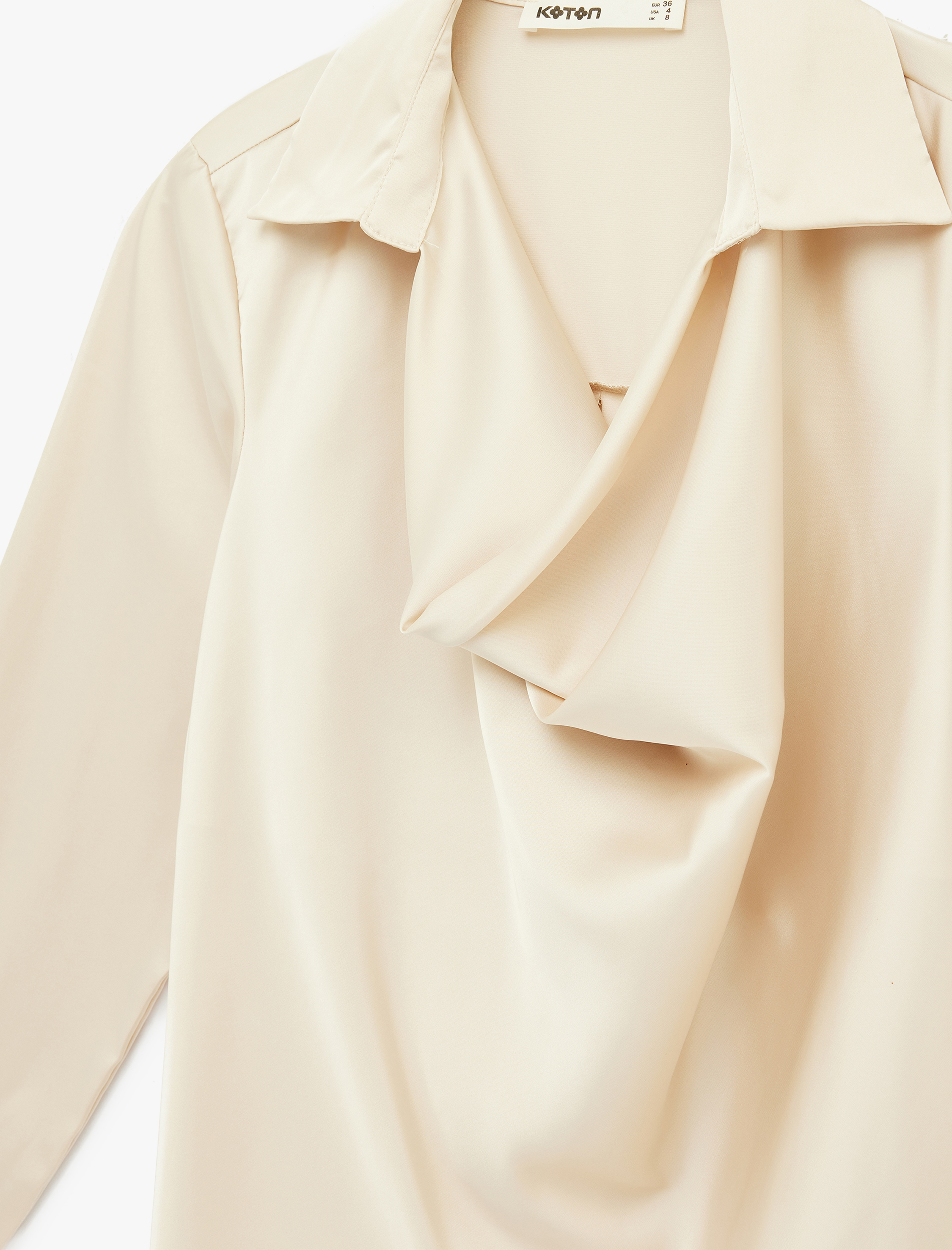   Dökümlü Gömlek Yaka Uzun Kollu Saten Bluz